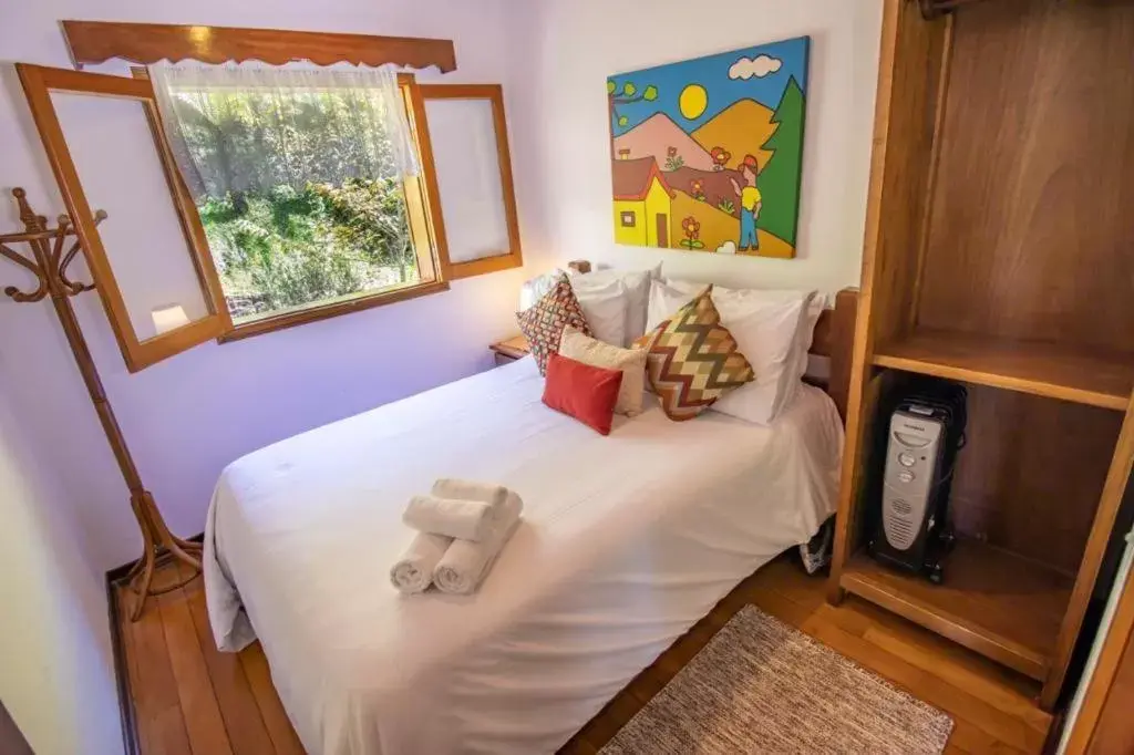 Chalé Família com Cozinha e Vista para Jardim in Pousada Ricanto Amore Mio Chalé Família com Cozinha e Vista para Jardim in Pousada Ricanto Amore Mio