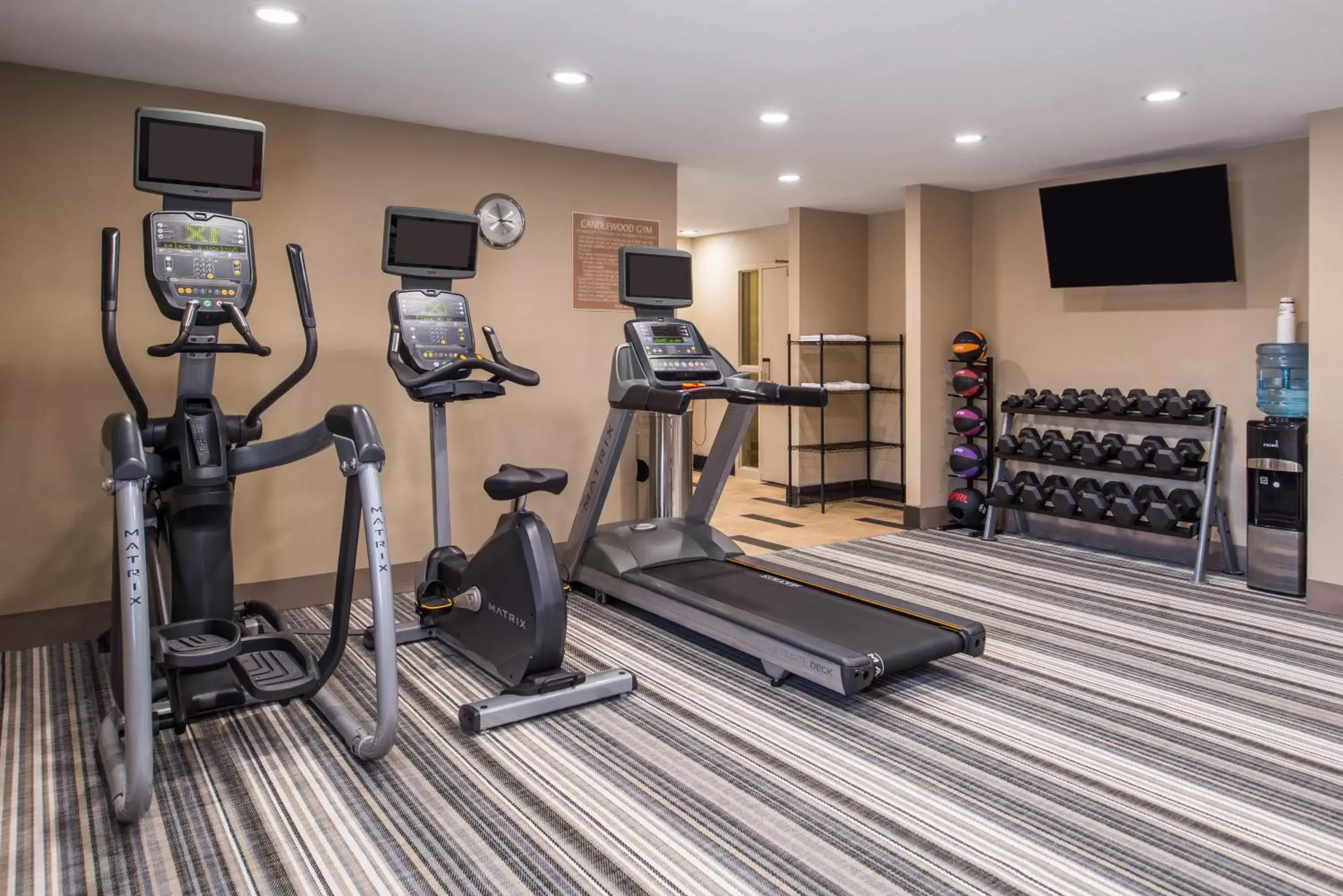 Spa and wellness centre/facilities, Fitness Center/Facilities in Candlewood Suites Kansas City, an IHG Hotel