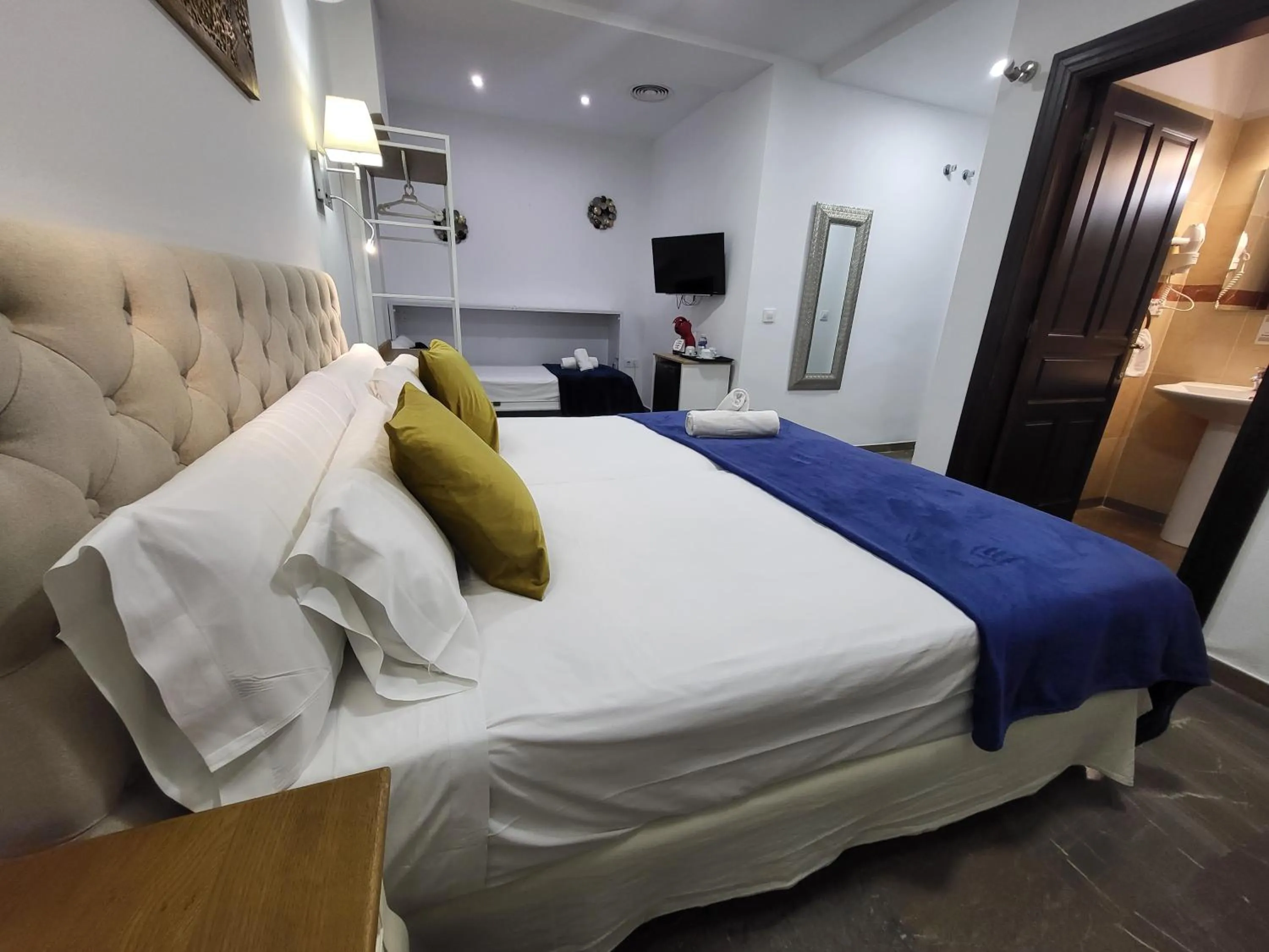 Photo of the whole room, Bed in Casona de San Andrés Boutique Hotel