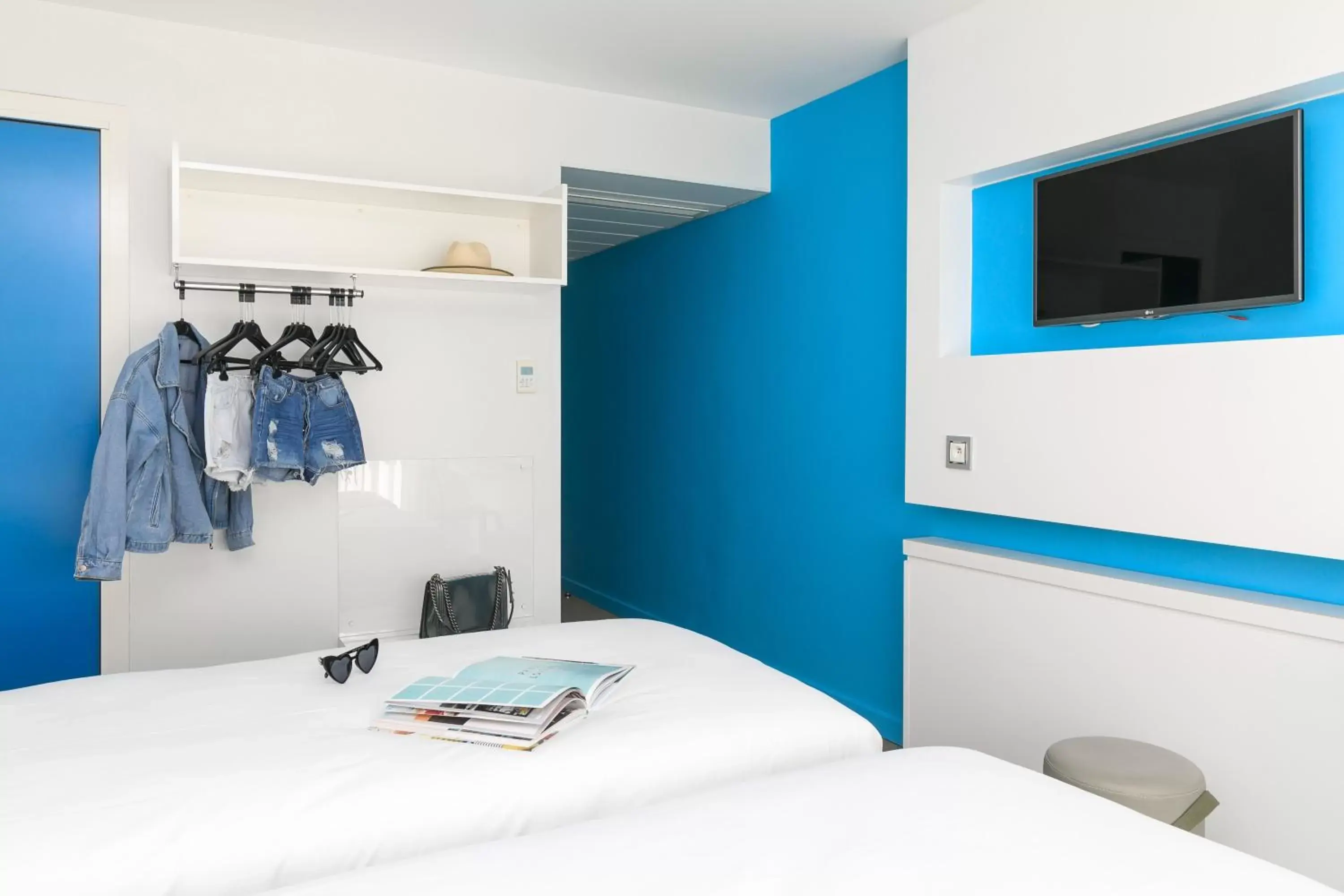 Standard Twin Room in Ibis Styles Menton Centre