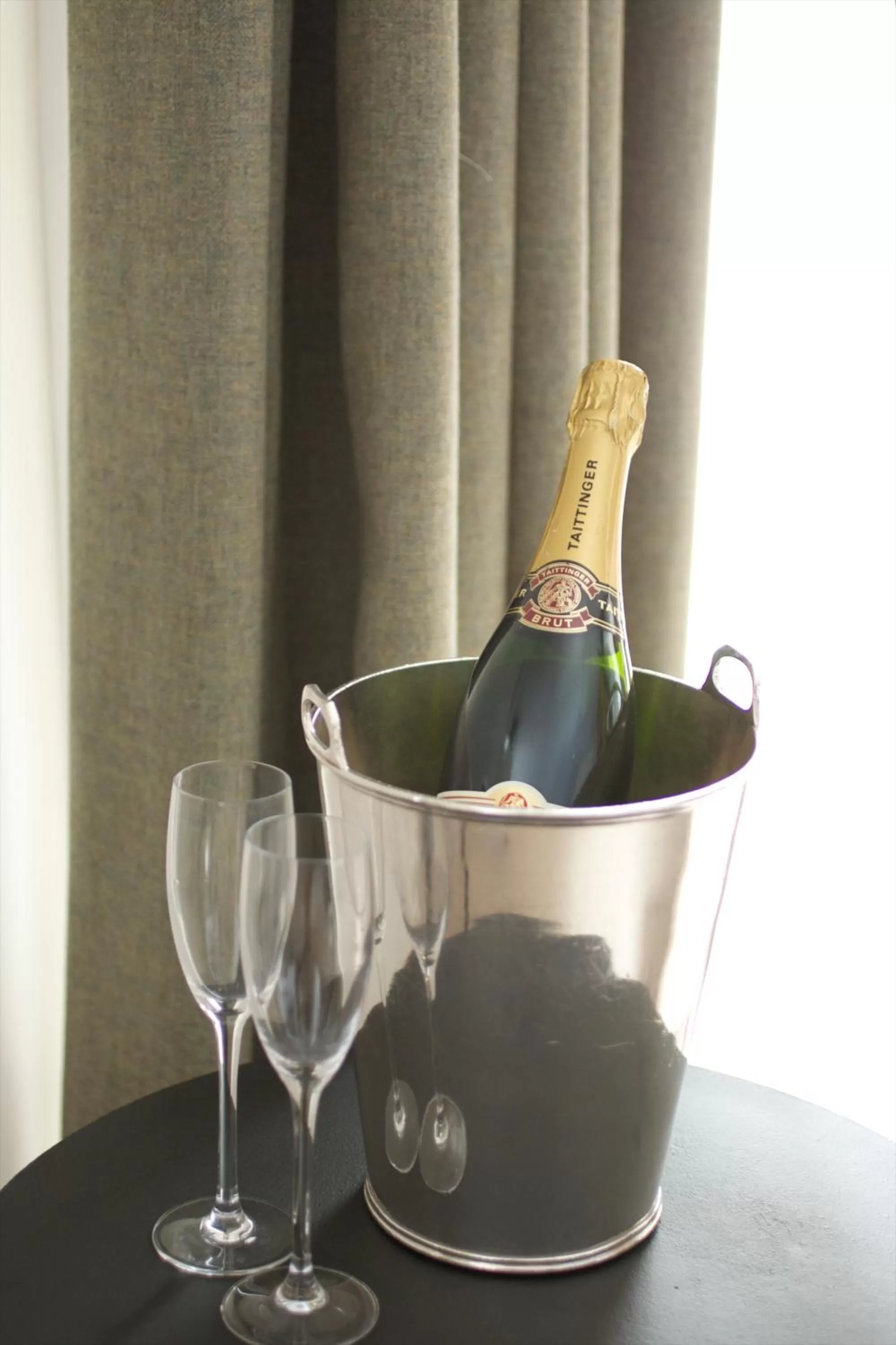 Drinks in Kings Head