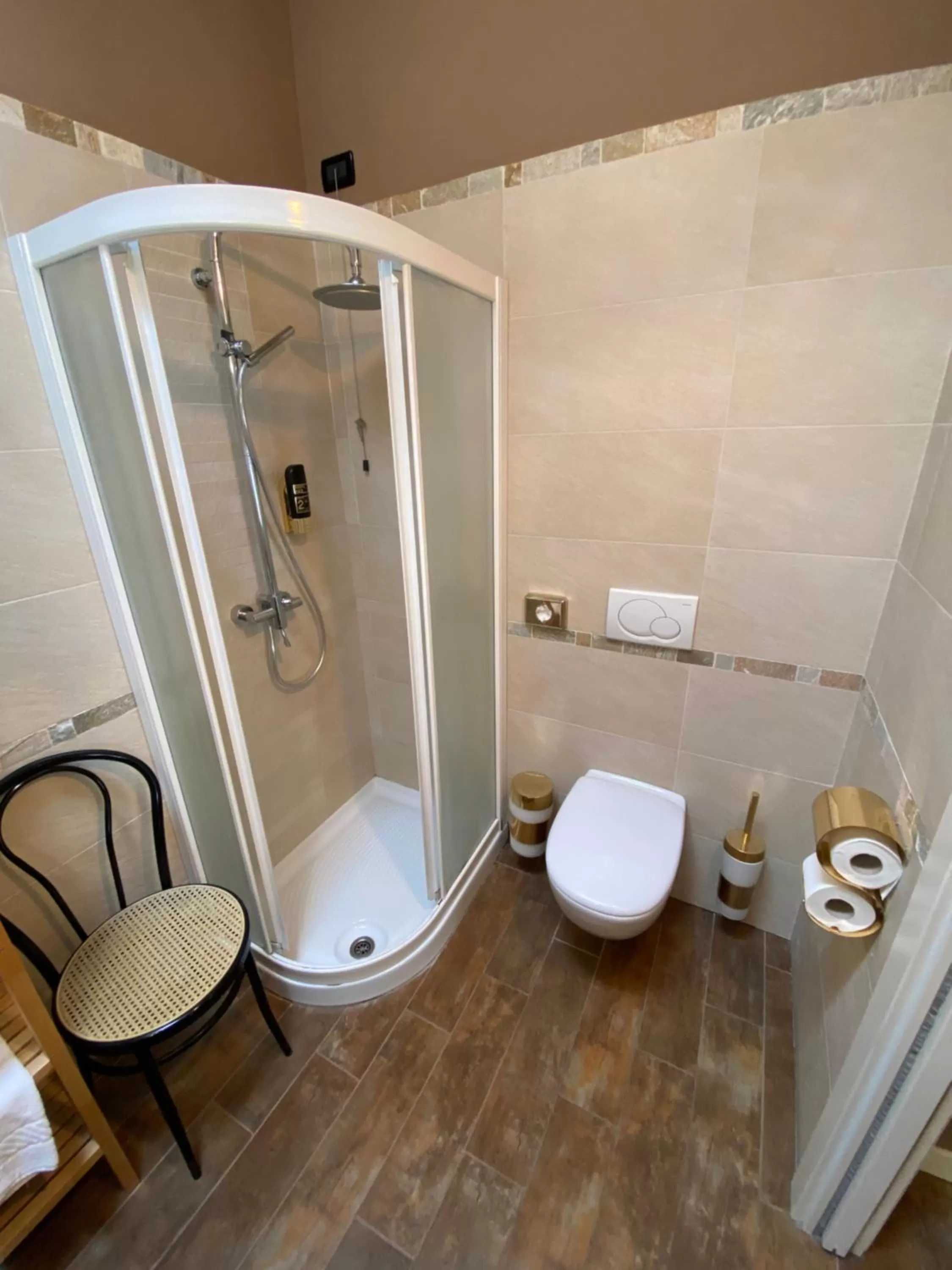 Shower in Le Fate Corbezzole