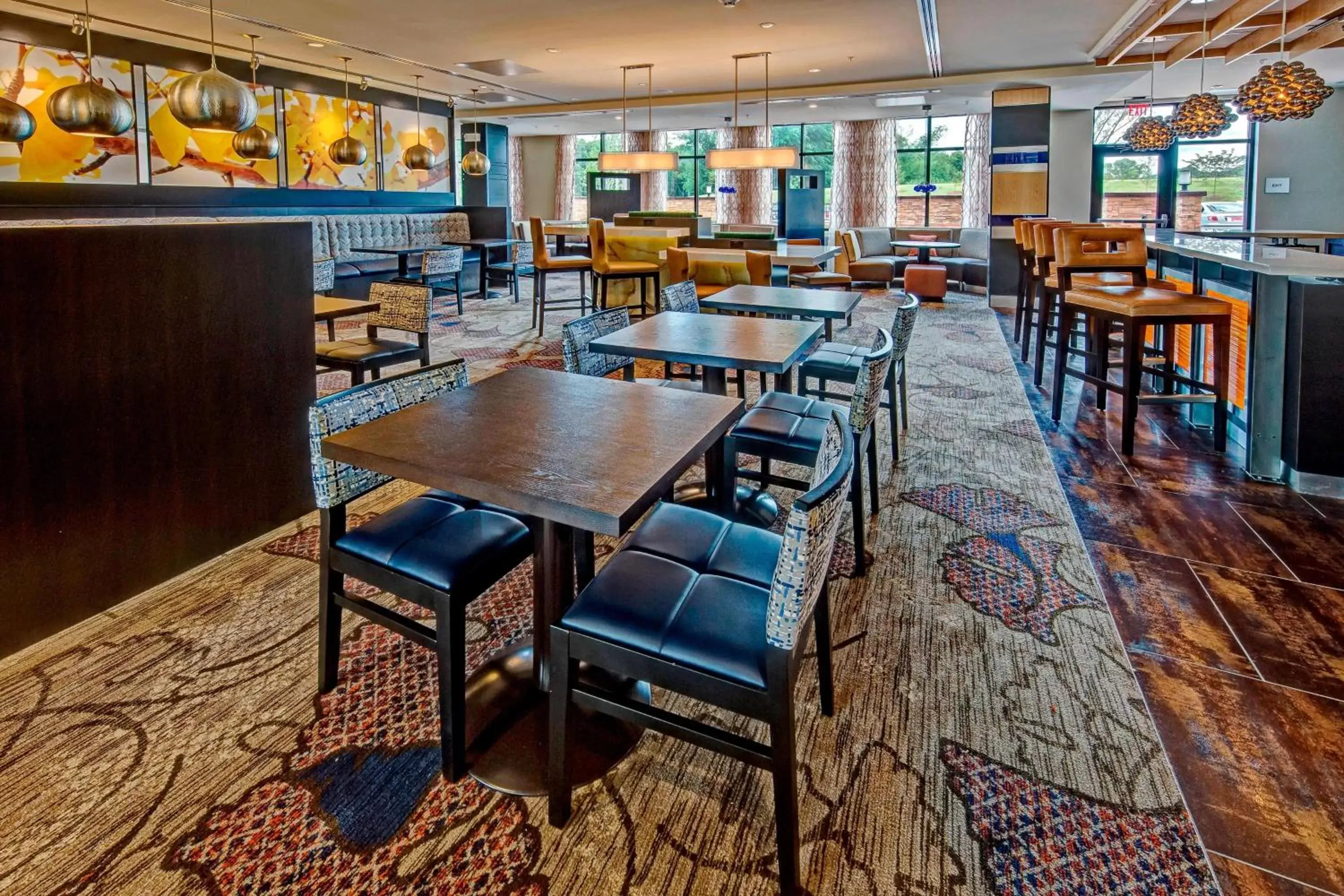 Breakfast, Restaurant/Places to Eat in Courtyard by Marriott Oxford