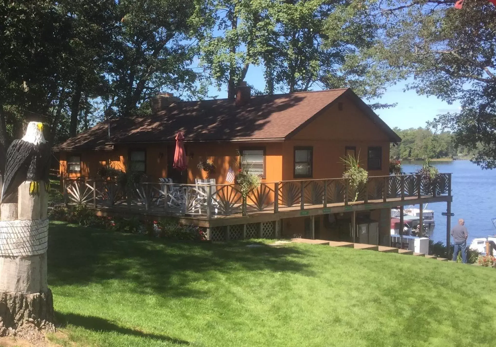 Property building in Clear Lake Resort Property building in Clear Lake Resort