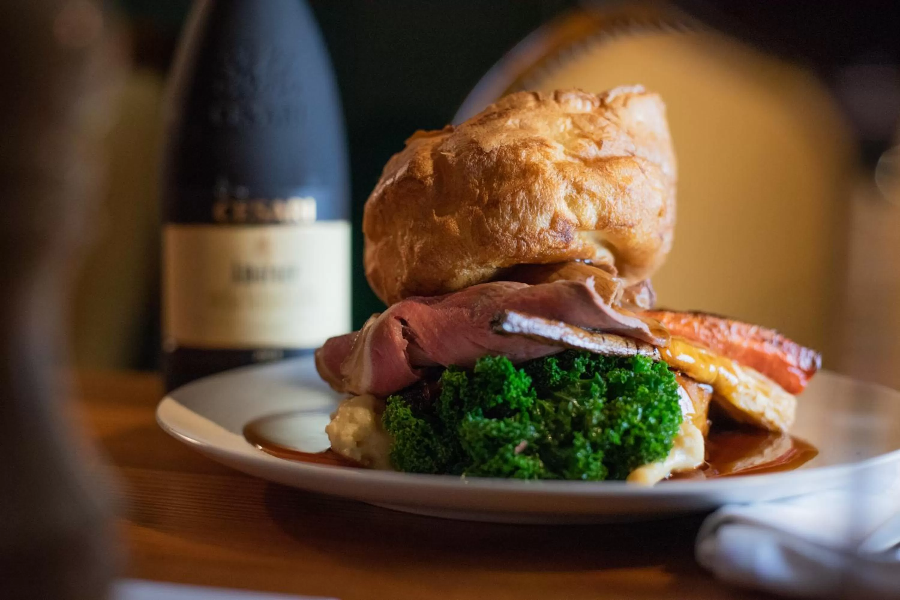 Lunch in Cromwell Arms Country Pub with Rooms