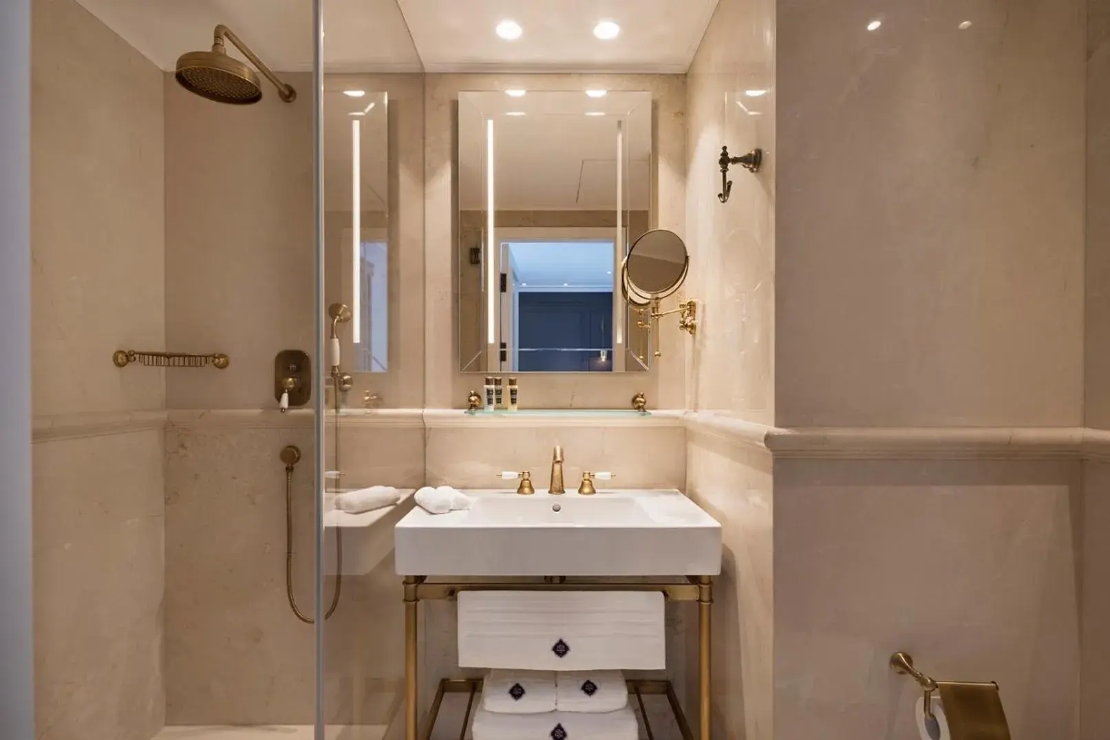 Bathroom in Jacob Samuel Hotel Tel Aviv