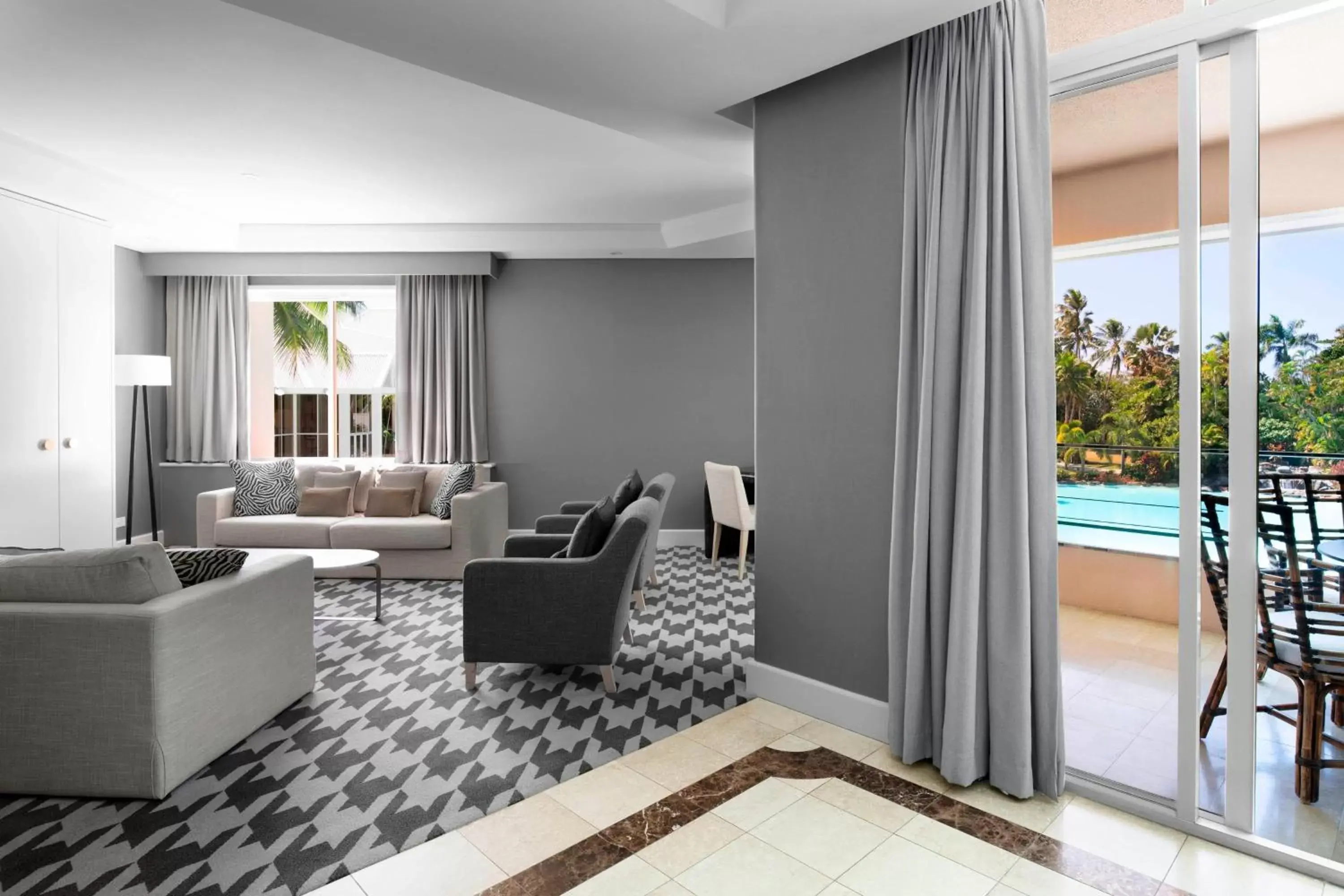 Living room, Seating Area in Sheraton Grand Mirage Resort, Port Douglas