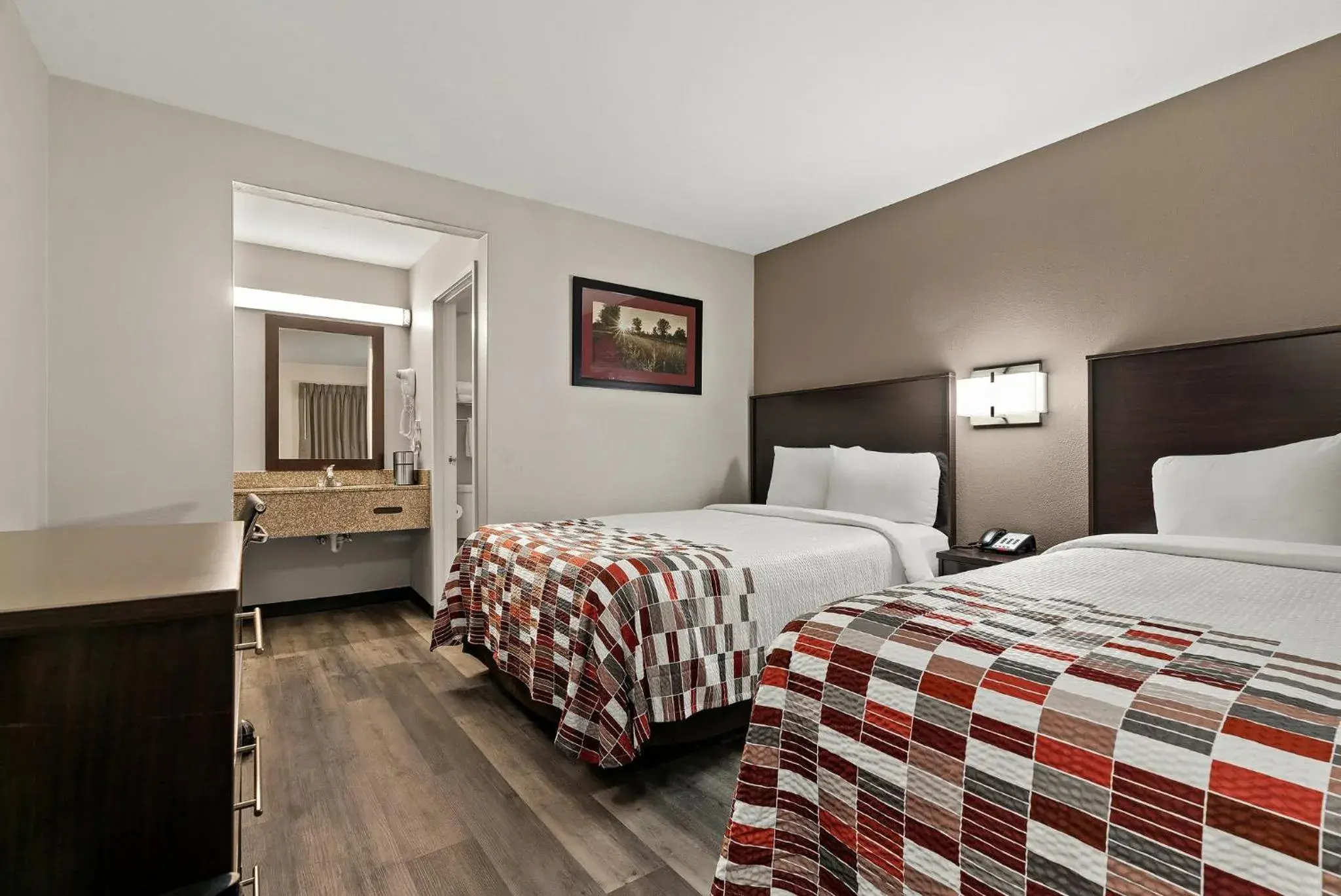 Superior Room with Two Double Beds Non-Smoking in Red Roof Inn Spartanburg - I-85 Superior Room with Two Double Beds Non-Smoking in Red Roof Inn Spartanburg - I-85