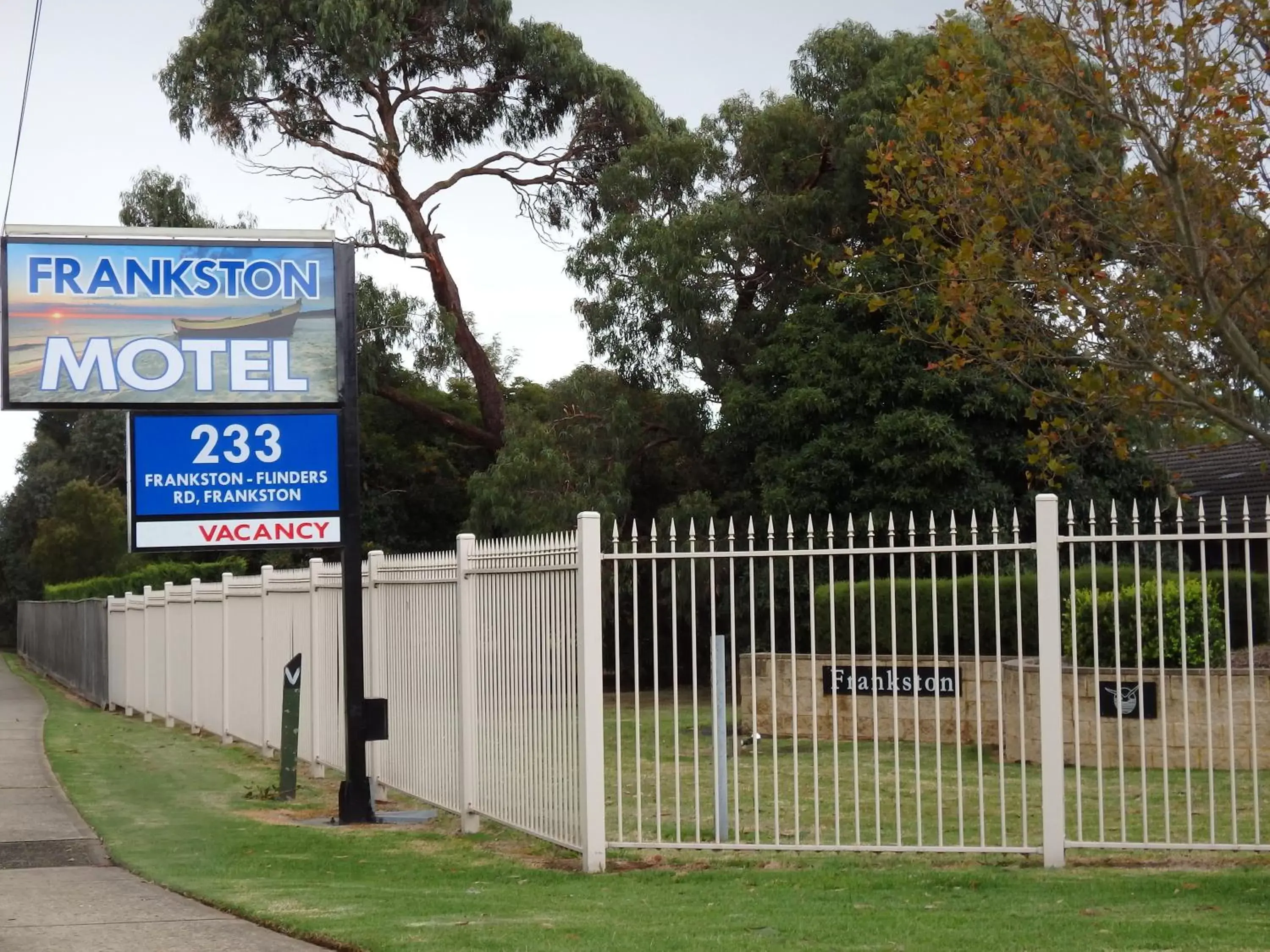 Decorative detail in Frankston Motel