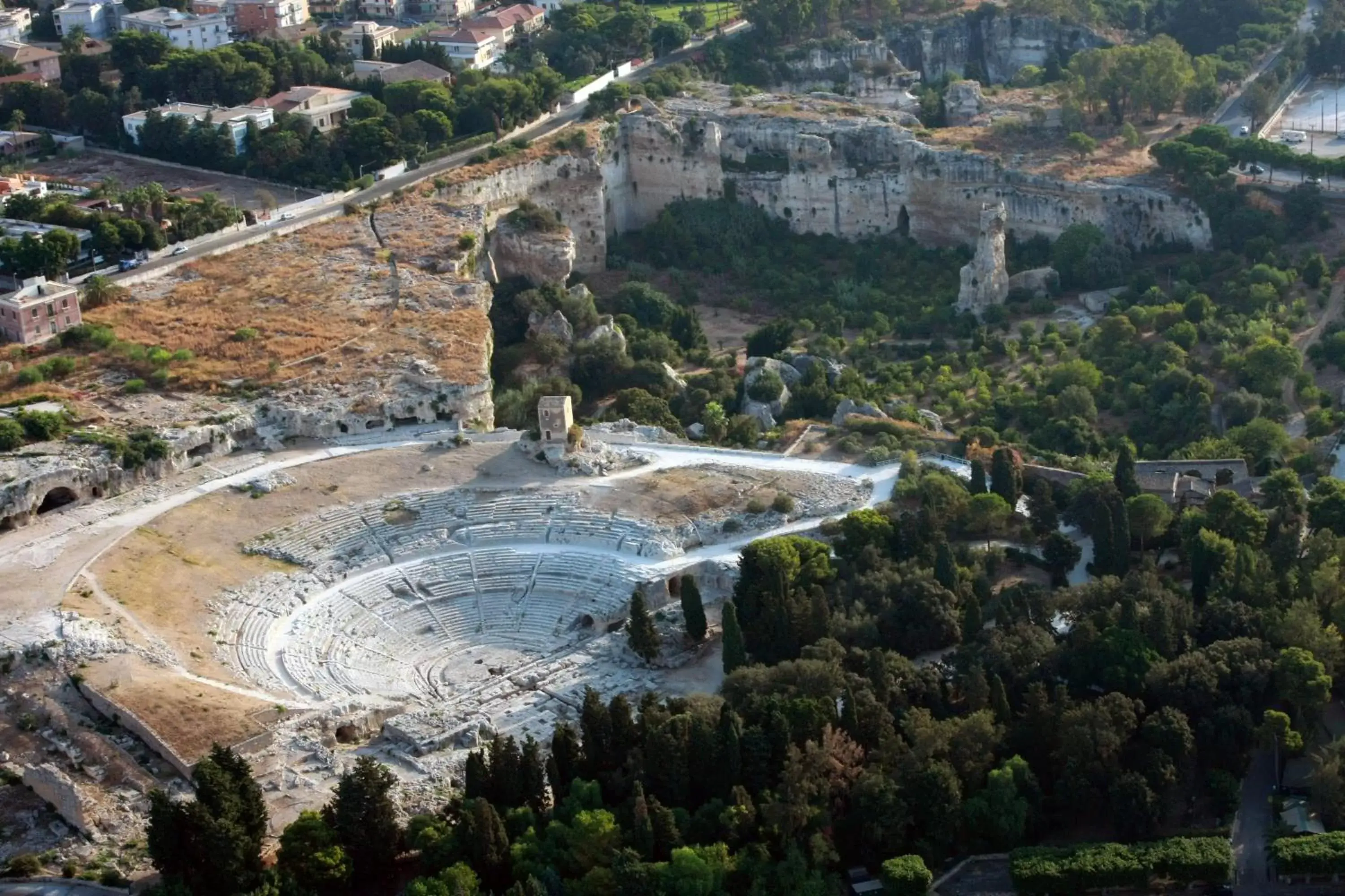 Property building, Bird's-eye View in Re Federico Boutique Hotel