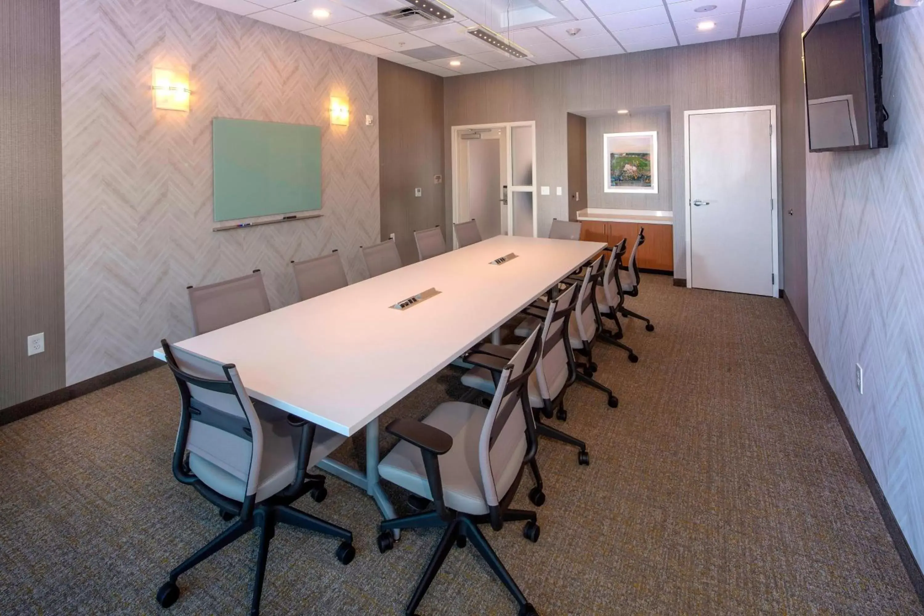 Meeting/conference room in Springhill Suites By Marriott Newark Downtown