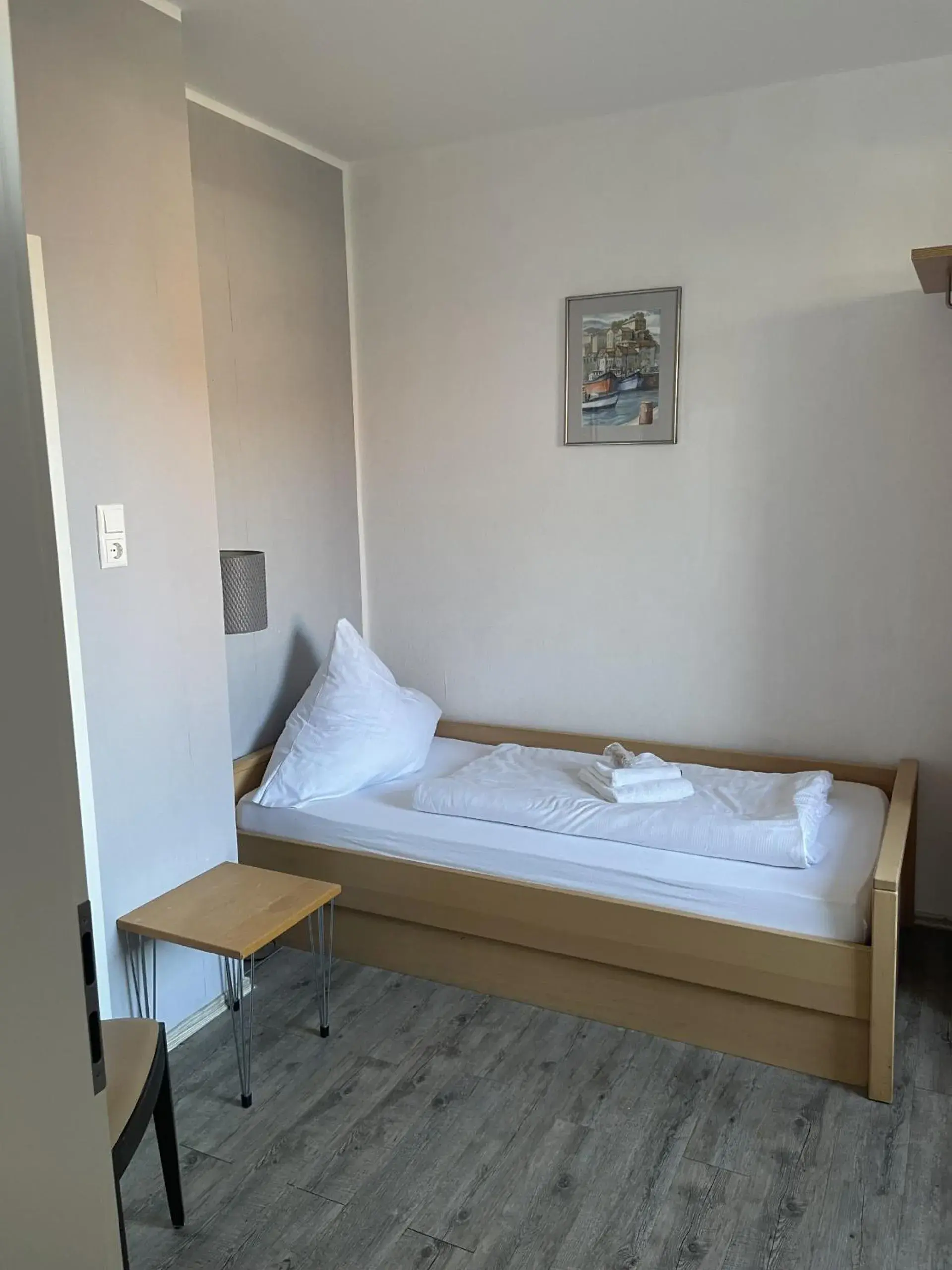 Bedroom, Bed in Hotel Bismarckhöhe Bedroom, Bed in Hotel Bismarckhöhe