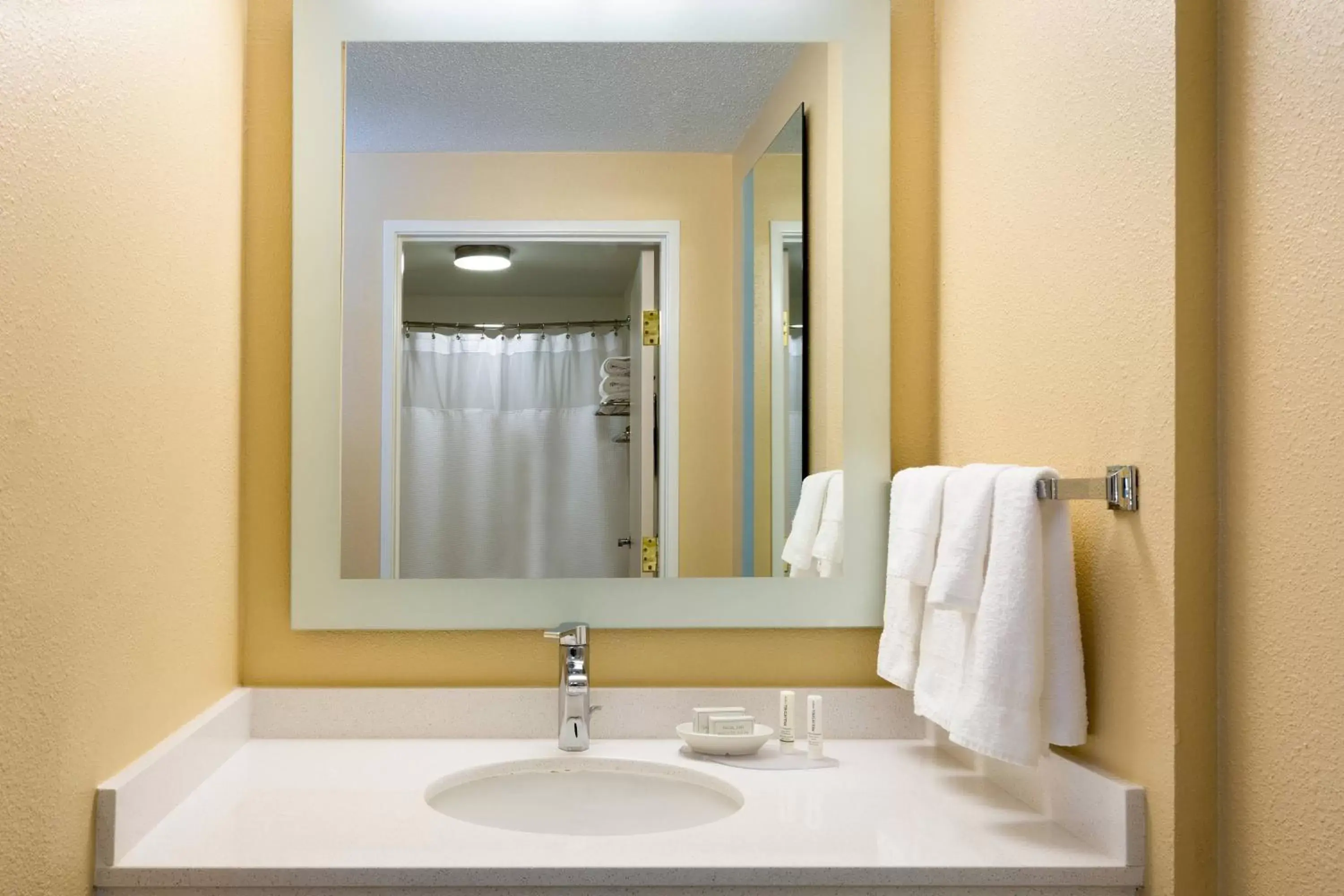 Bathroom in SpringHill Suites Austin South