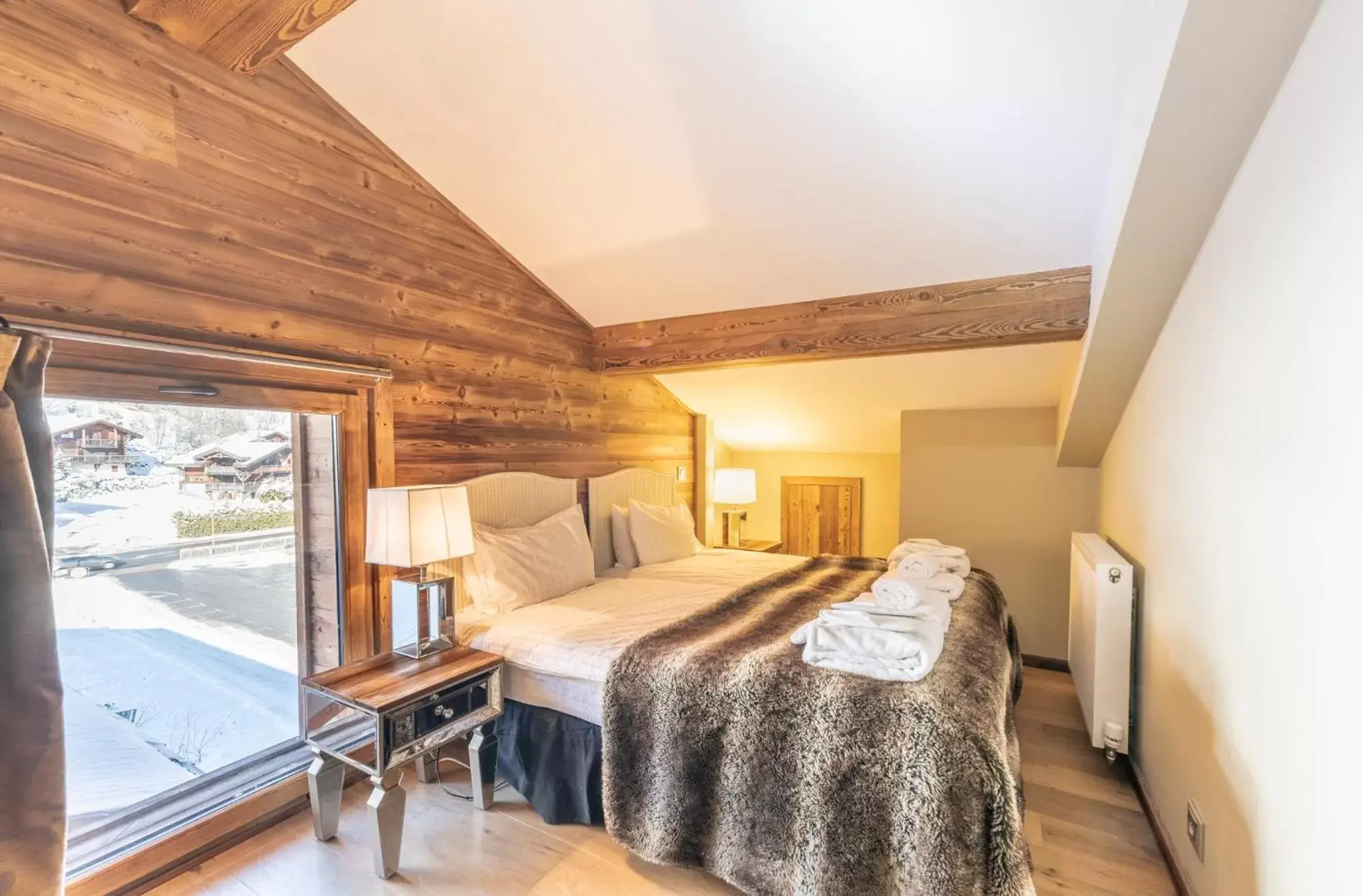 Bed in Chamois d'Or Hotel Bed in Chamois d'Or Hotel