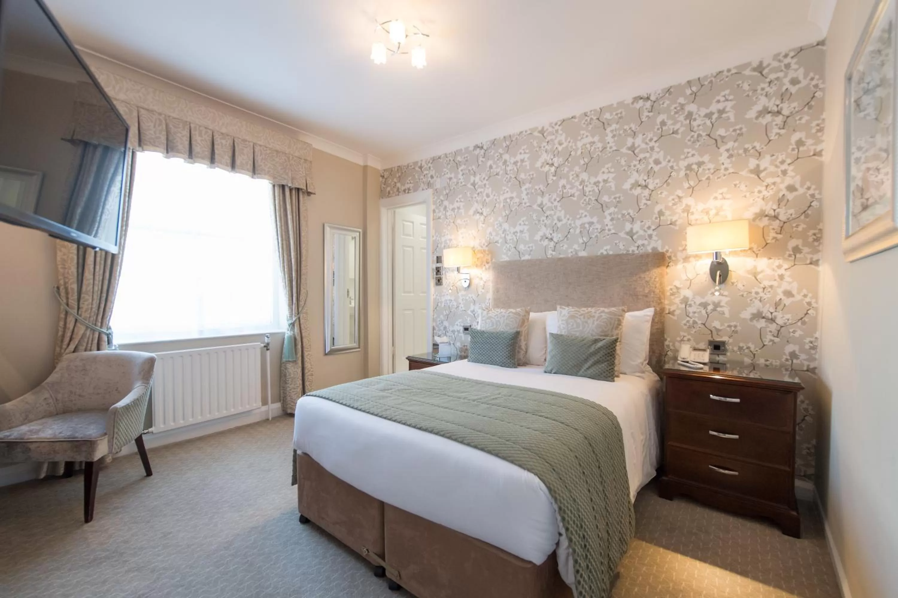 Standard Twin/Double Room in The Imperial Hotel