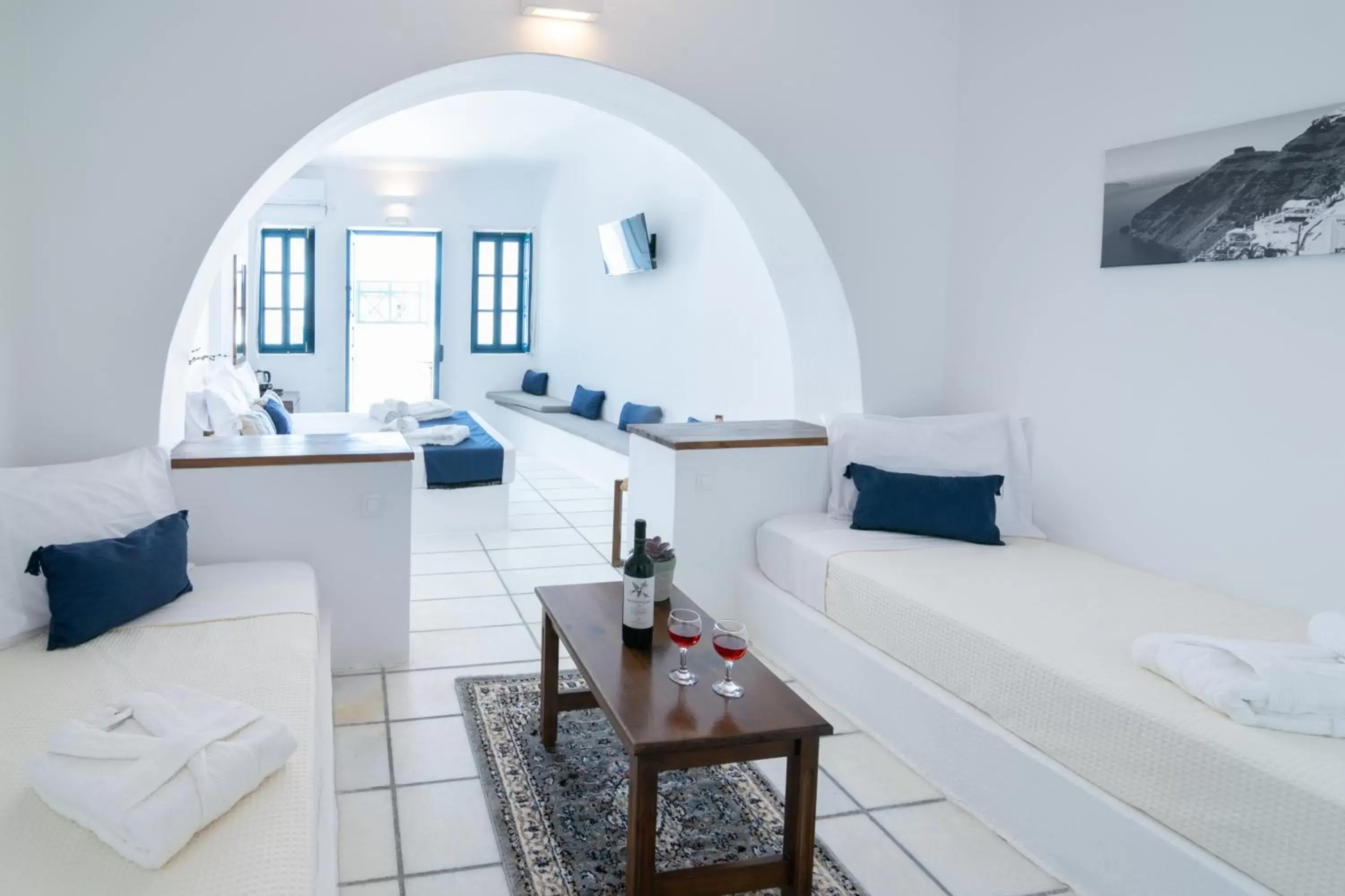 Photo of the whole room, Bed in DELION VIEW HOTEL Photo of the whole room, Bed in DELION VIEW HOTEL