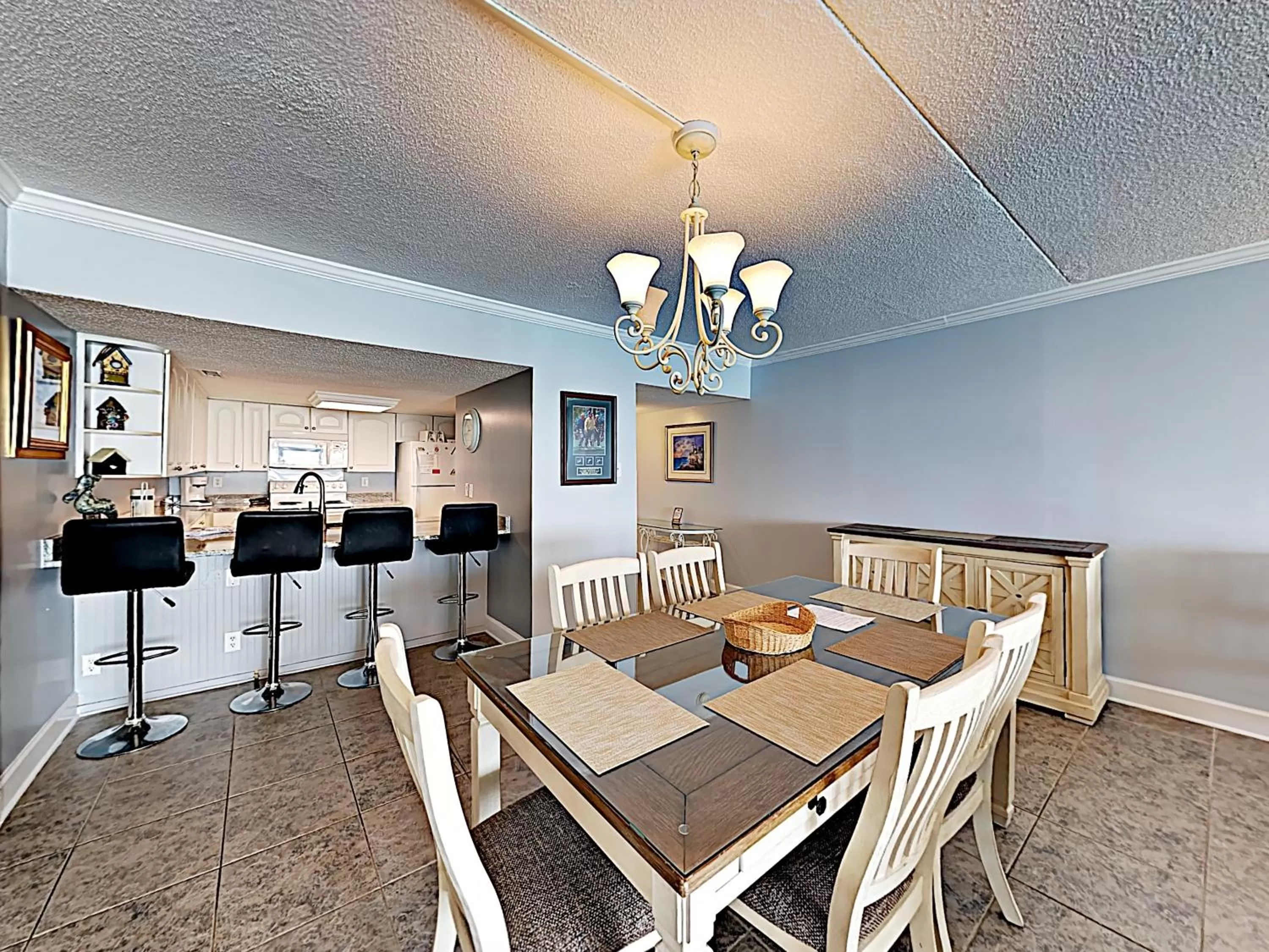 Dining area in Beach Vacation Condos