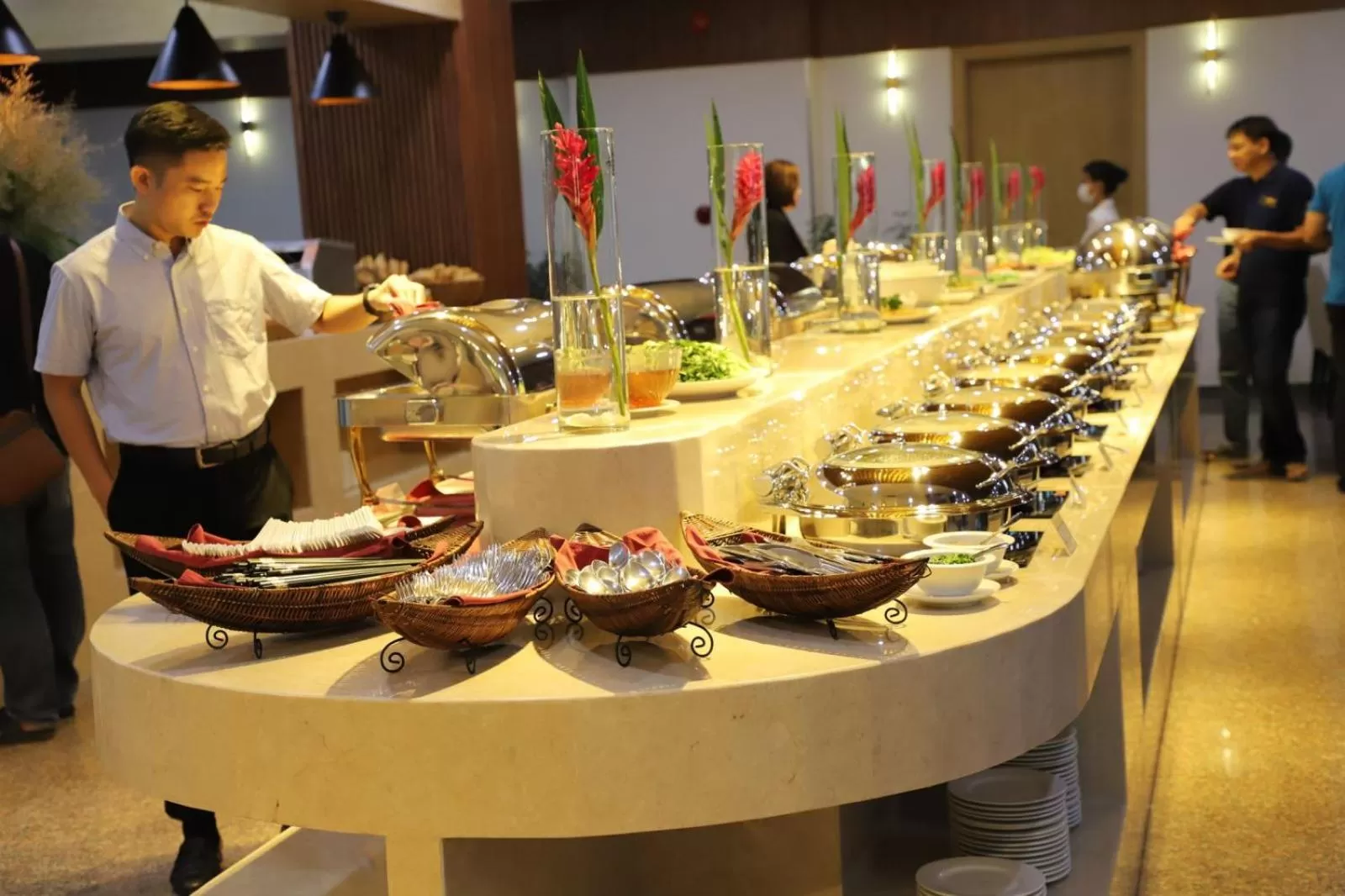 Restaurant/places to eat in TTC Hotel Can Tho