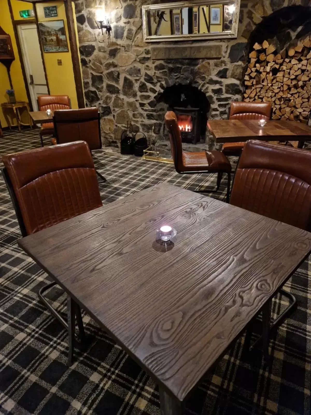 Lounge or bar in The Inn At Lathones