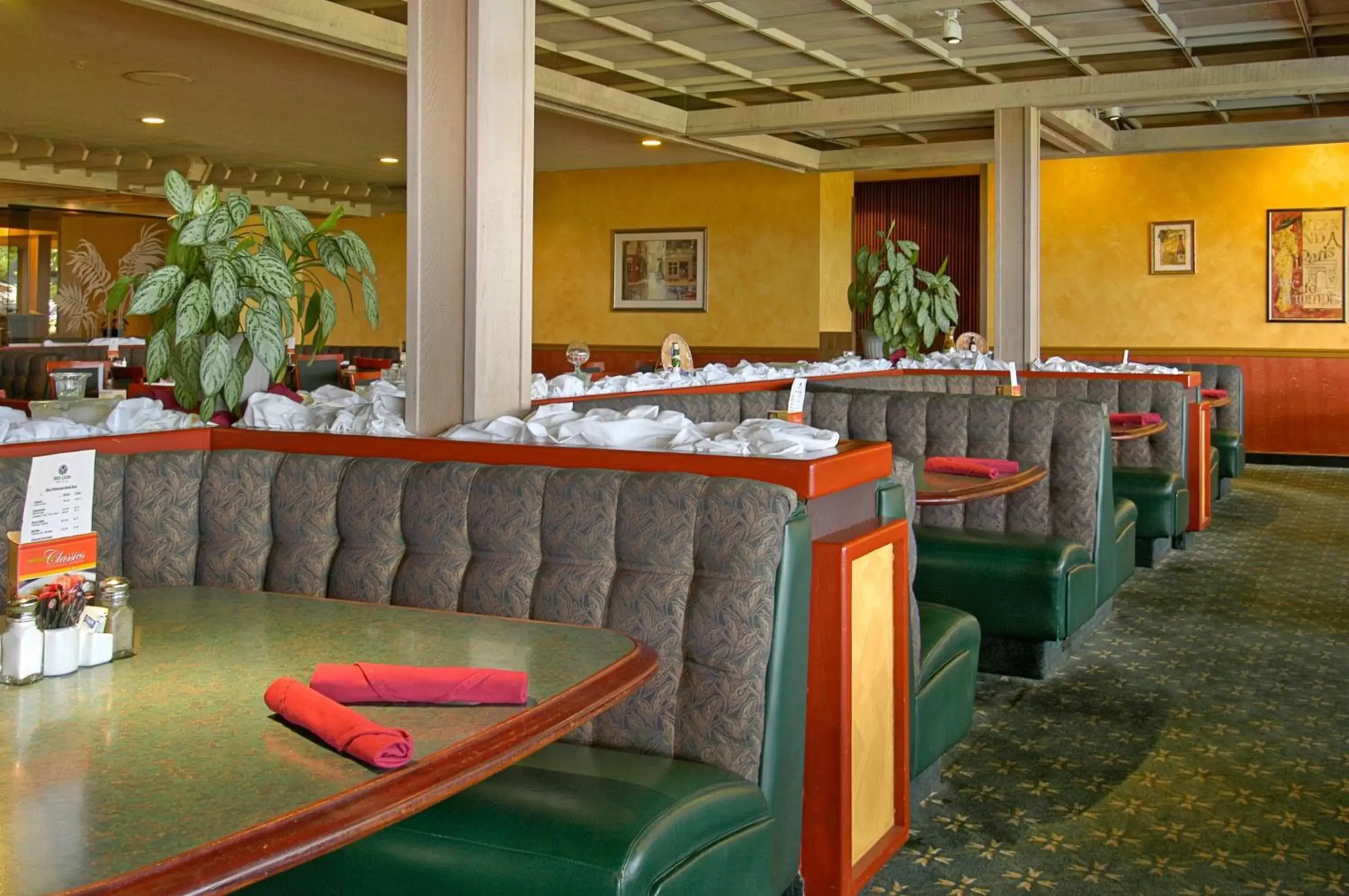 Restaurant/places to eat in Red Lion Hotel Pendleton Restaurant/places to eat in Red Lion Hotel Pendleton