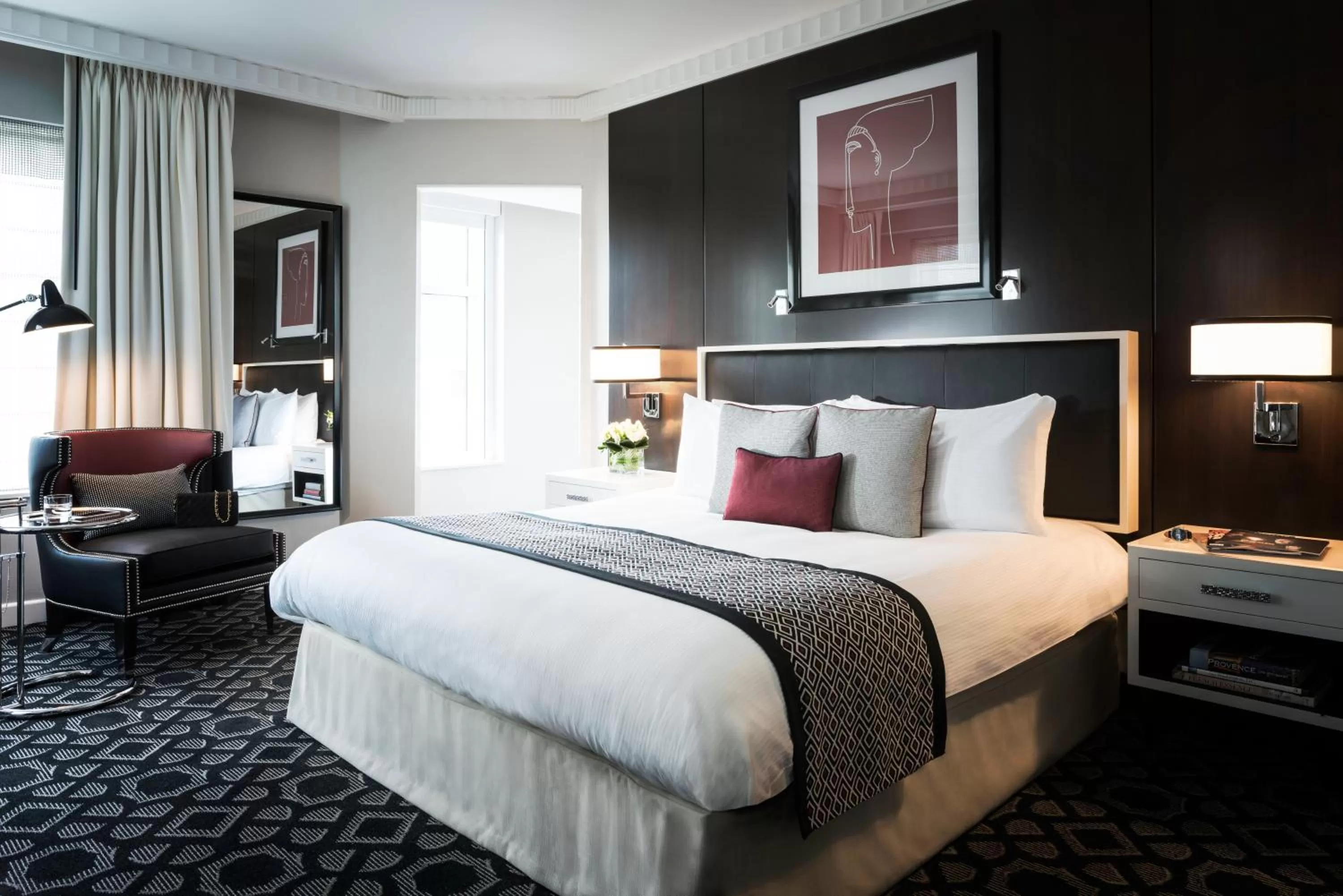 Bedroom, Bed in Sofitel Lafayette Square Washington DC