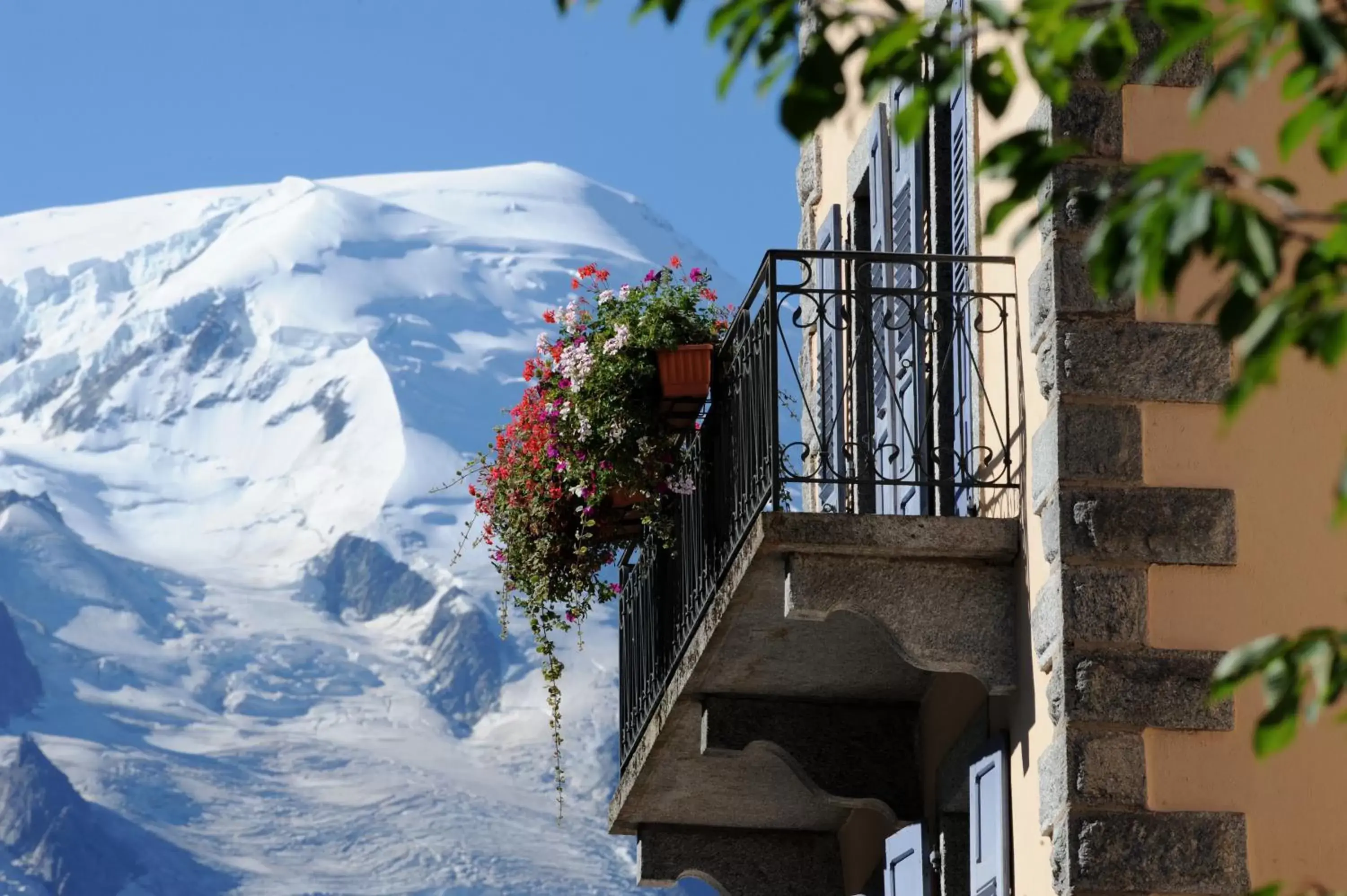 Facade/entrance in Excelsior Chamonix Hôtel & Spa