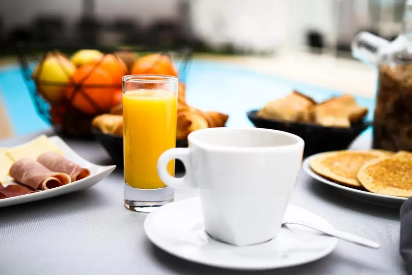 Breakfast in Hotel La Tuiliere