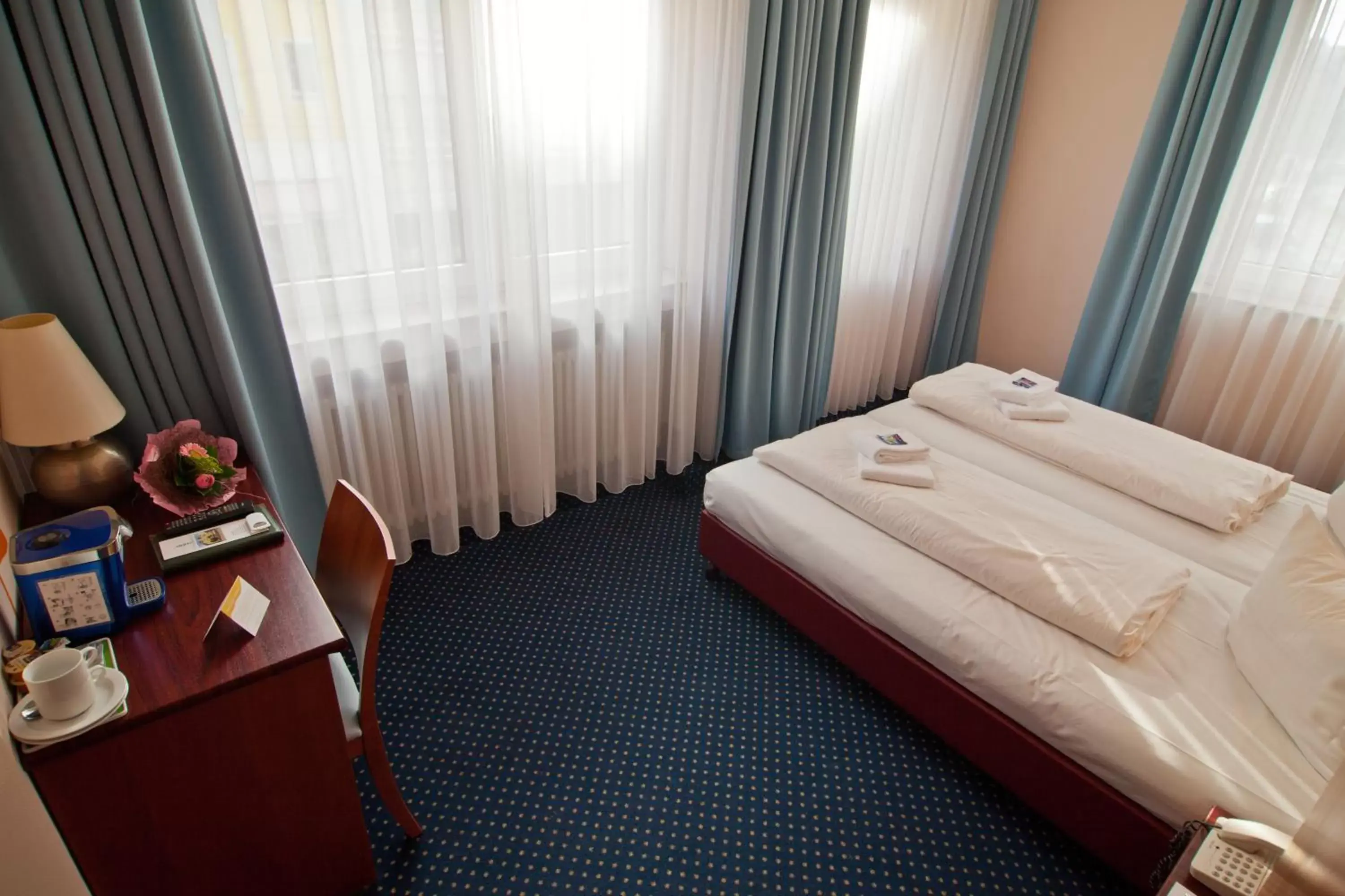 Photo of the whole room, Bed in Hotel Residenz