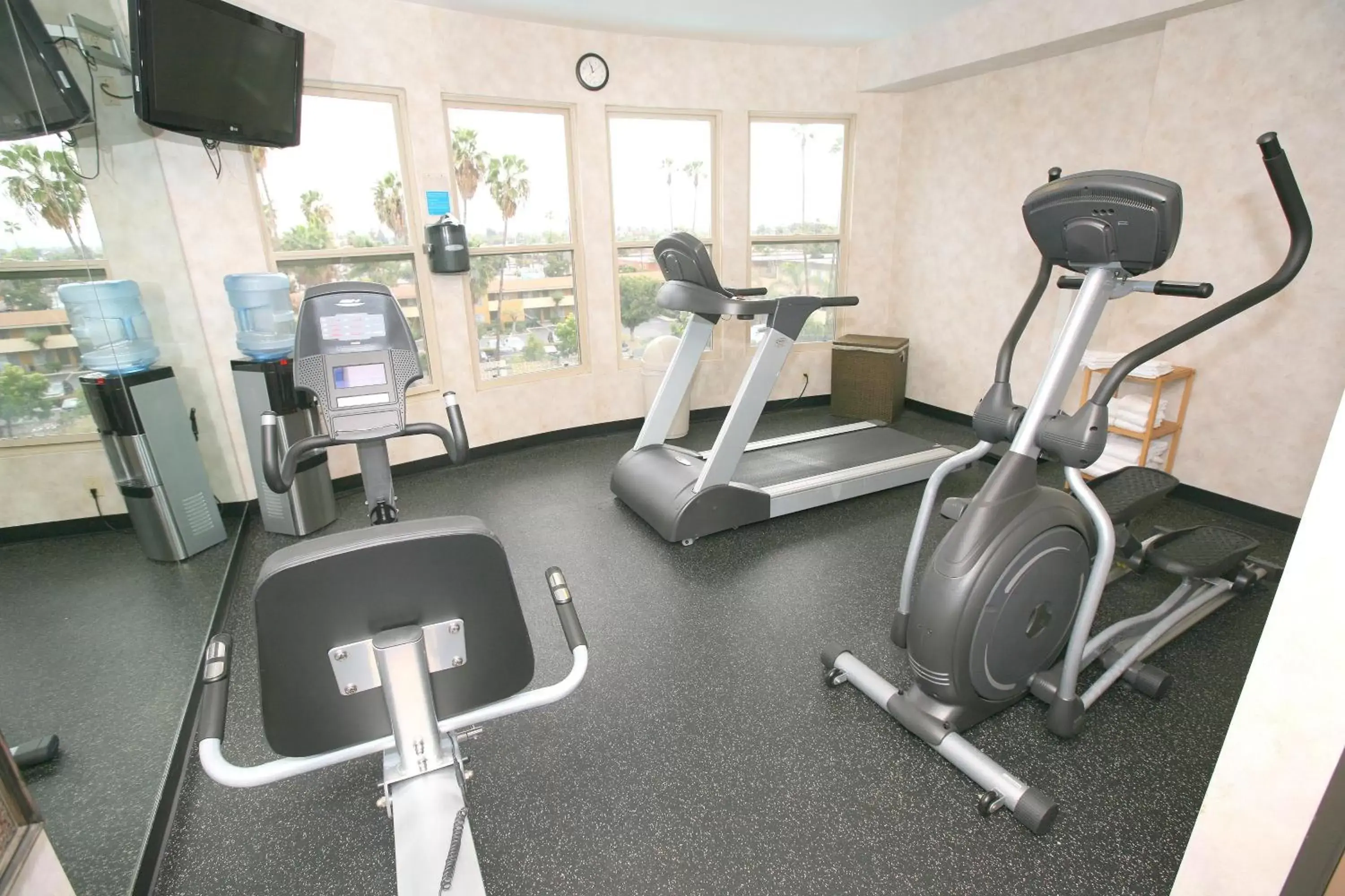 Fitness centre/facilities, Fitness Center/Facilities in Holiday Inn Express San Diego South - Chula Vista, an IHG Hotel