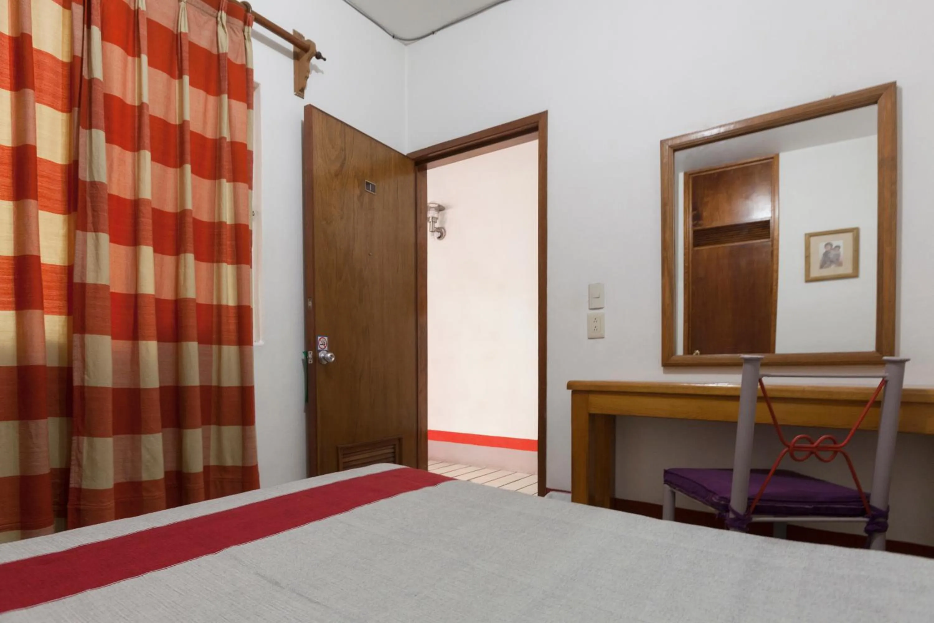 Bedroom, Bed in Hotel Posada el Cid