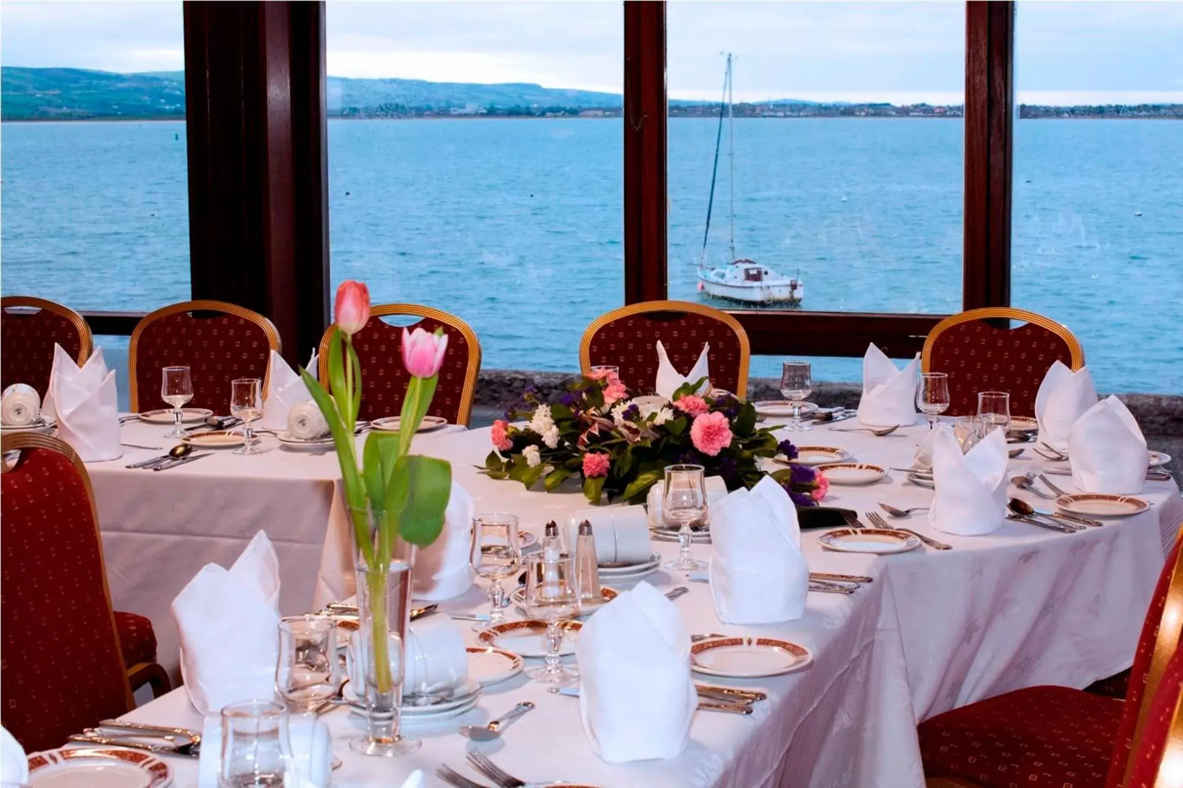 Dining area, Restaurant/Places to Eat in Gold Coast Resort Dungarvan