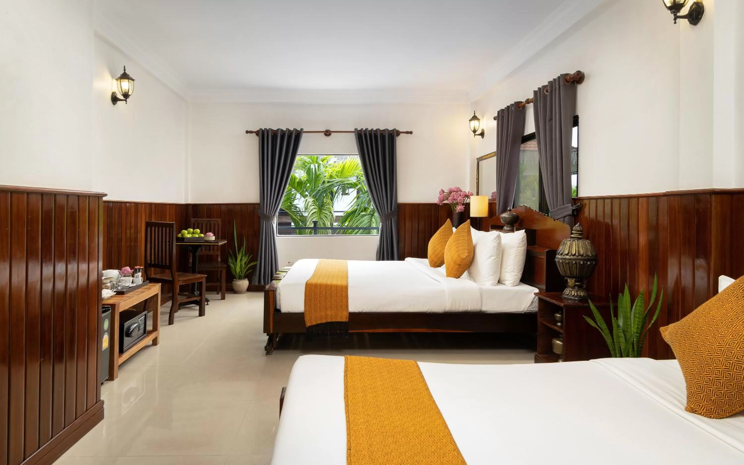 Bedroom, Bed in The Urban