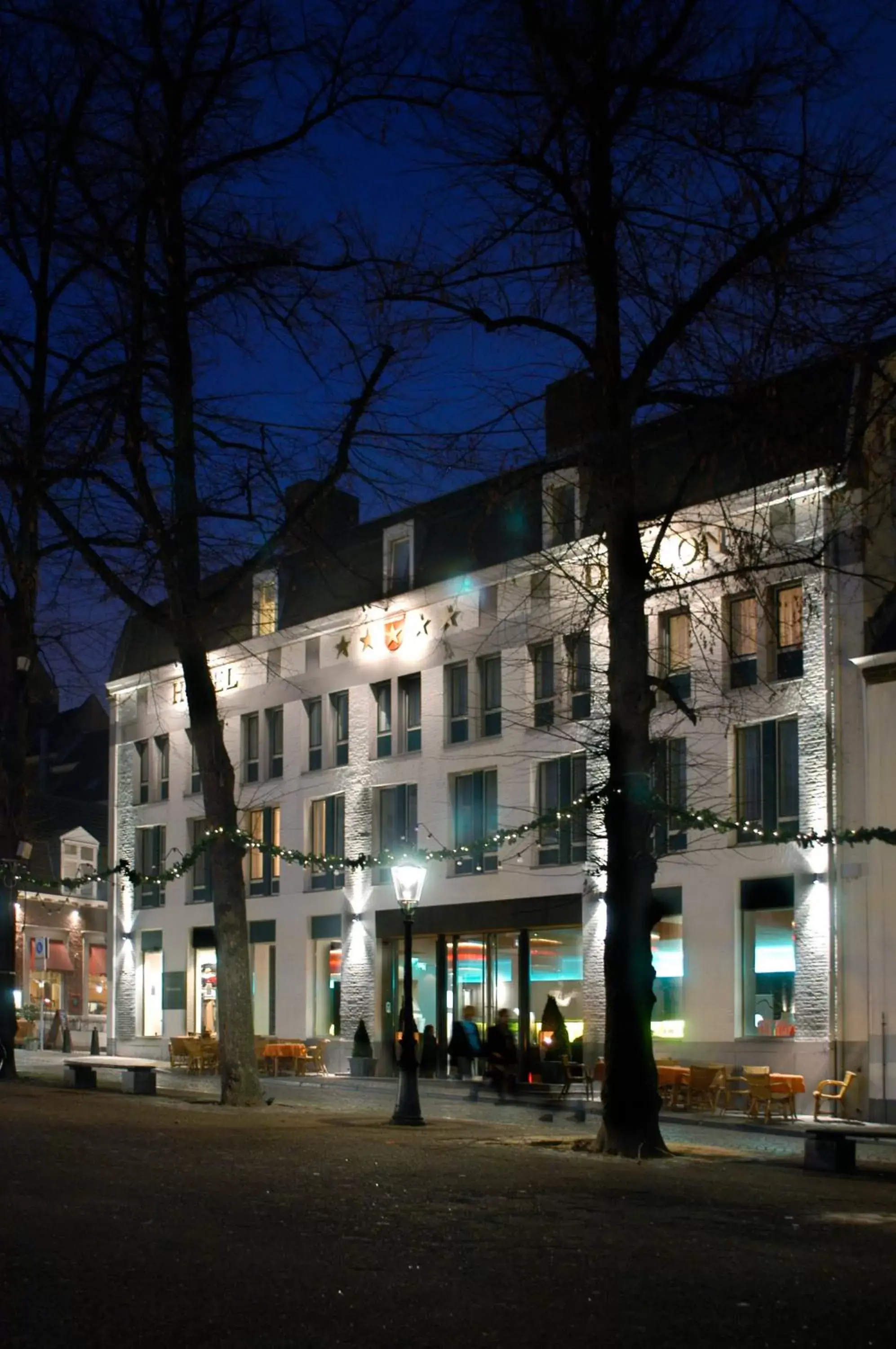 Facade/entrance, Property Building in Derlon Hotel Maastricht