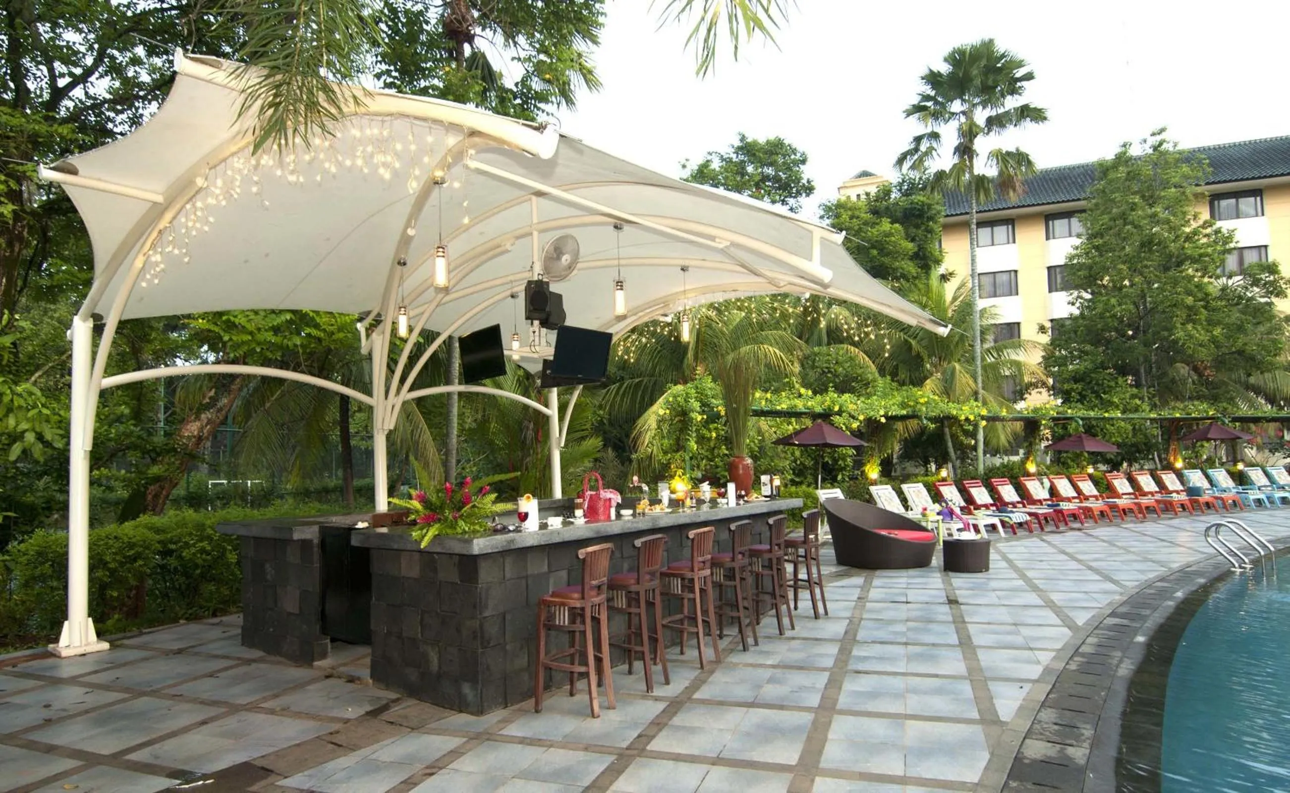 Lounge or bar in Prime Plaza Hotel Purwakarta