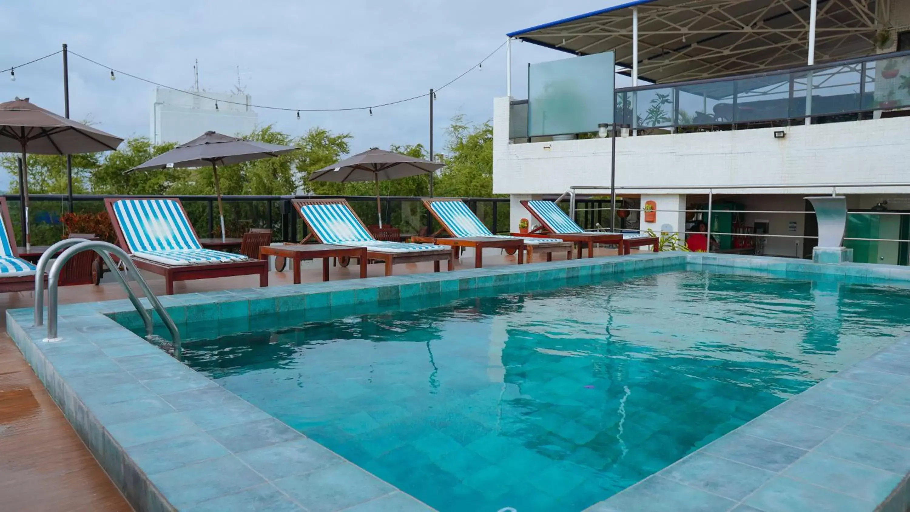 Swimming Pool in Atlântico Praia Hotel