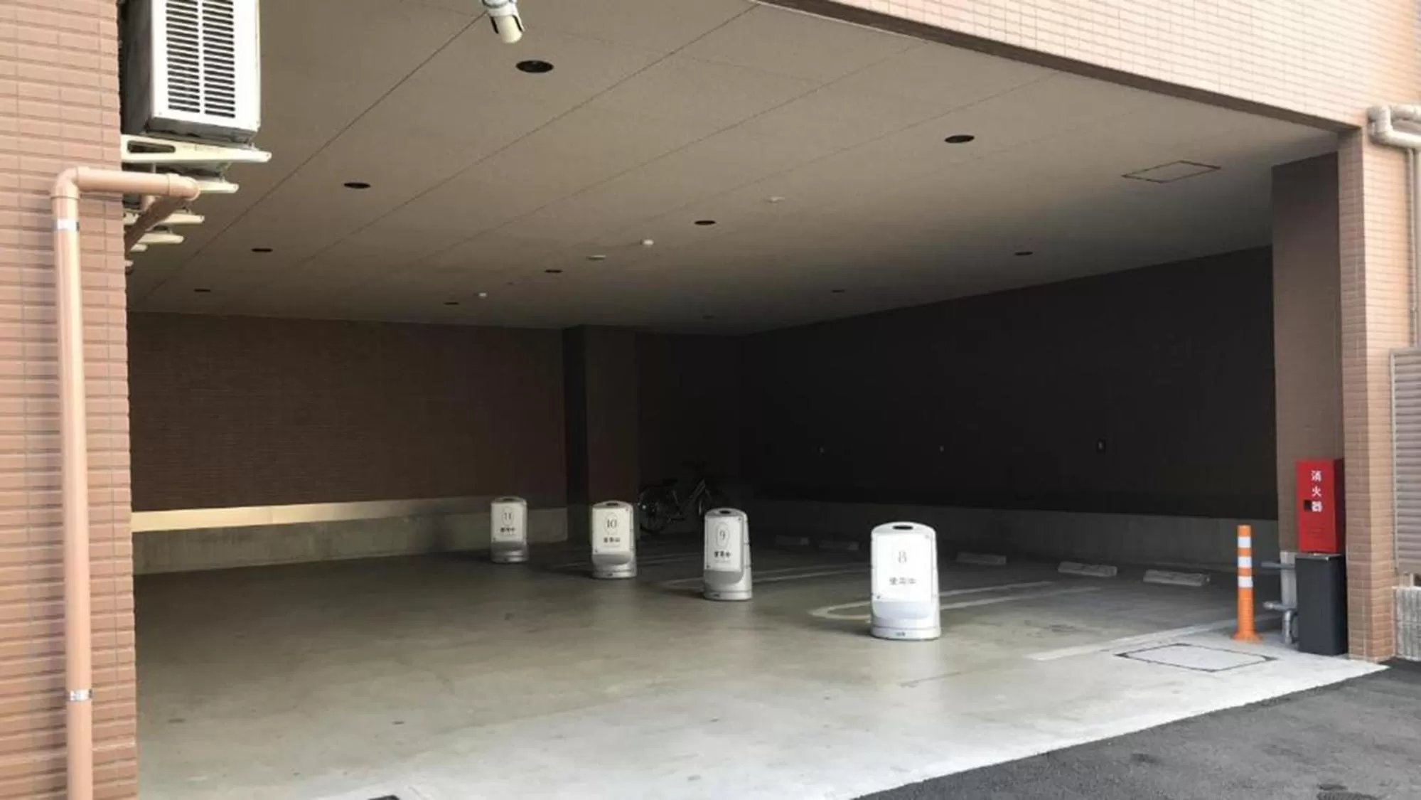 Parking in Toyoko Inn Meitetsu Chiryu Ekimae