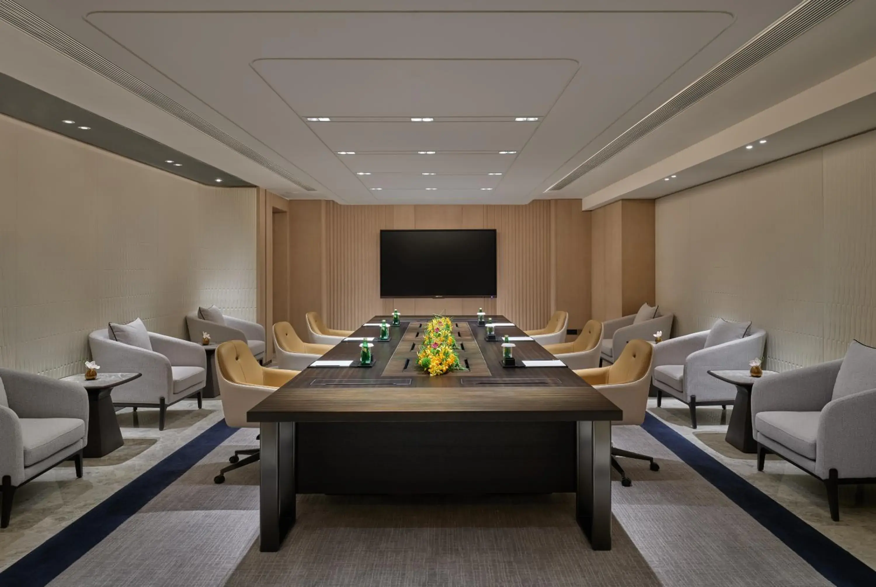 Meeting/conference room in InterContinental Hotels Shenzhen WECC, an IHG Hotel