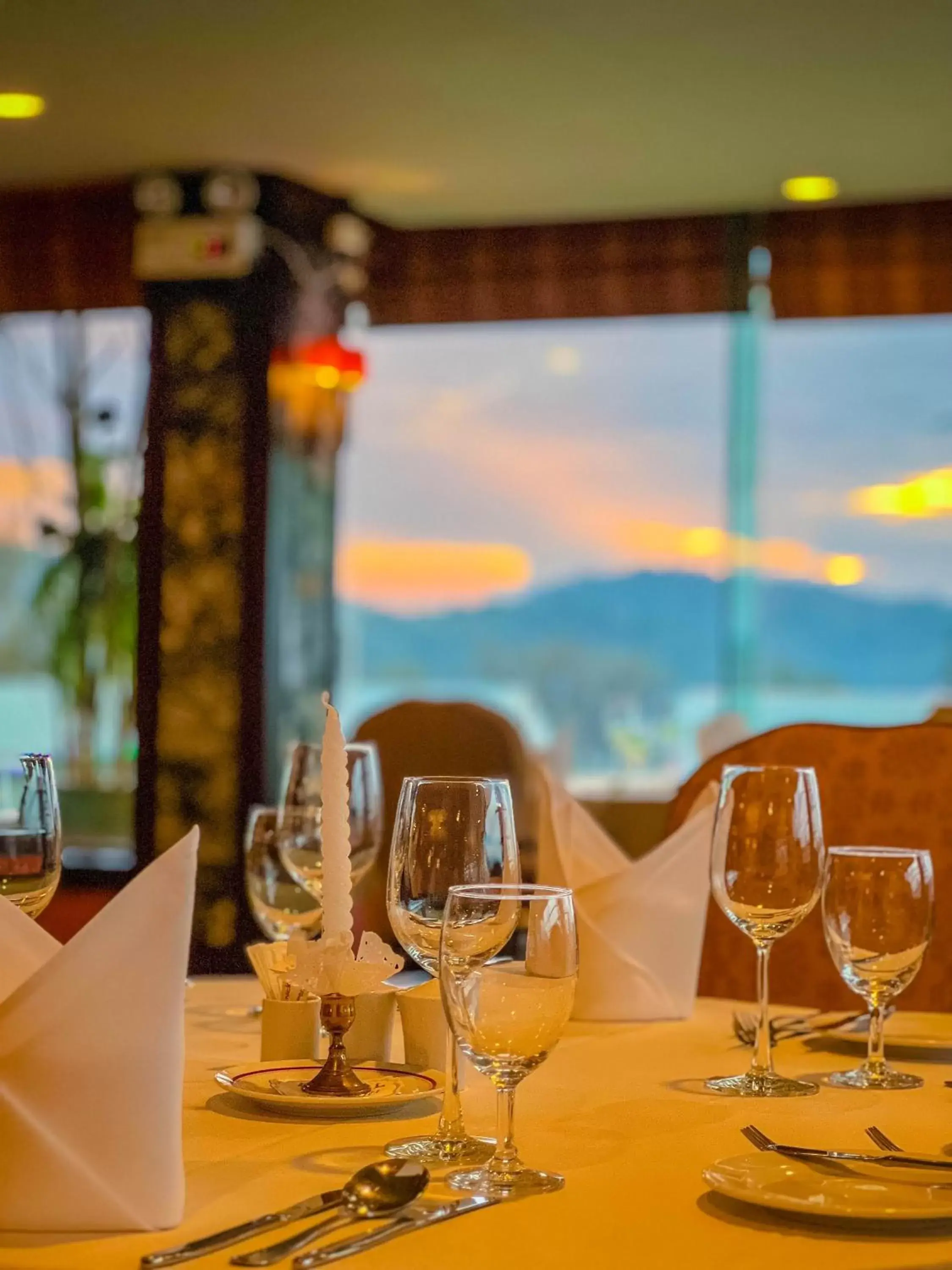 Restaurant/places to eat in Patong Resort Hotel - SHA Extra Plus Restaurant/places to eat in Patong Resort Hotel - SHA Extra Plus