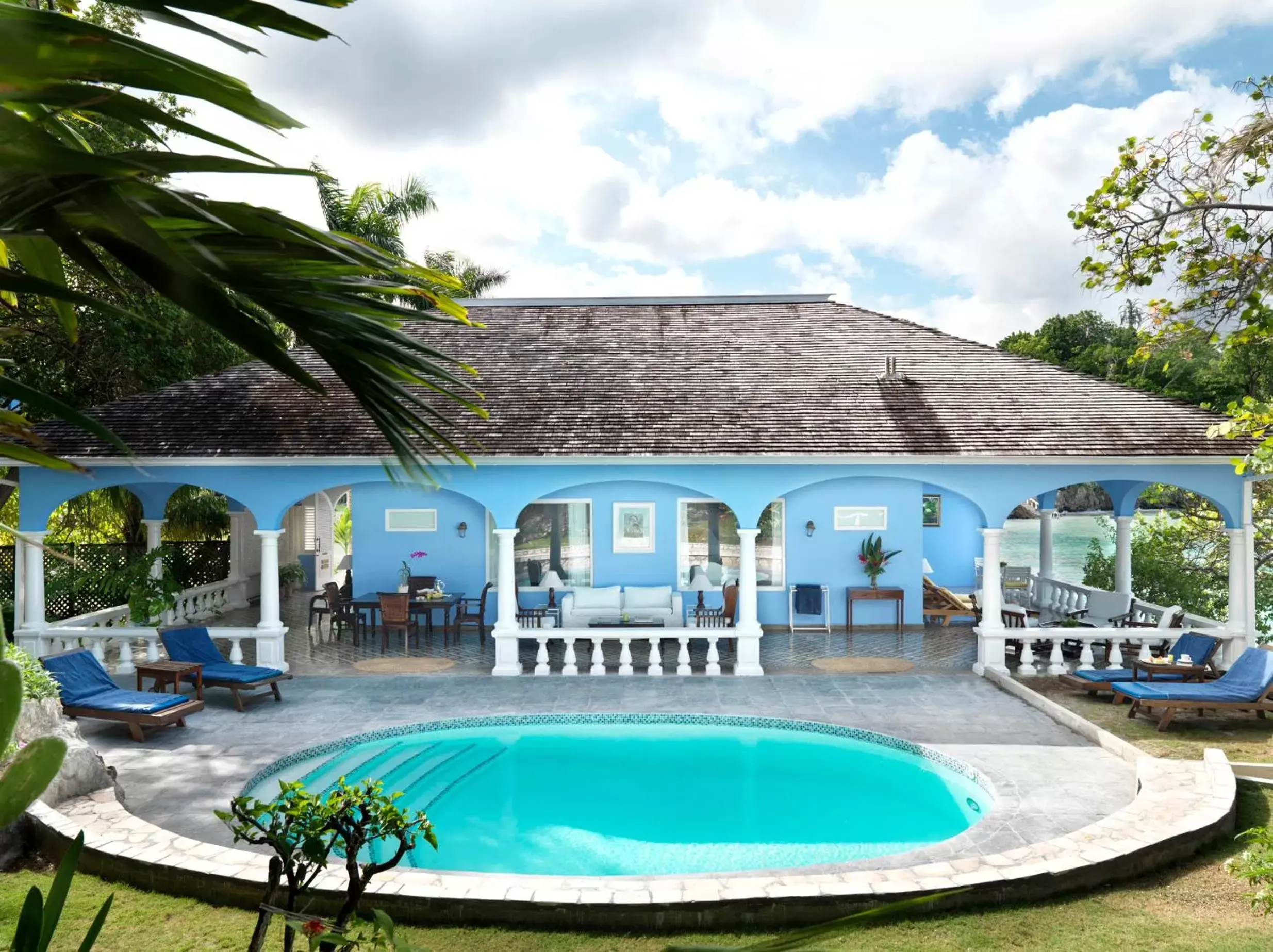 Patio, Swimming Pool in Jamaica Inn