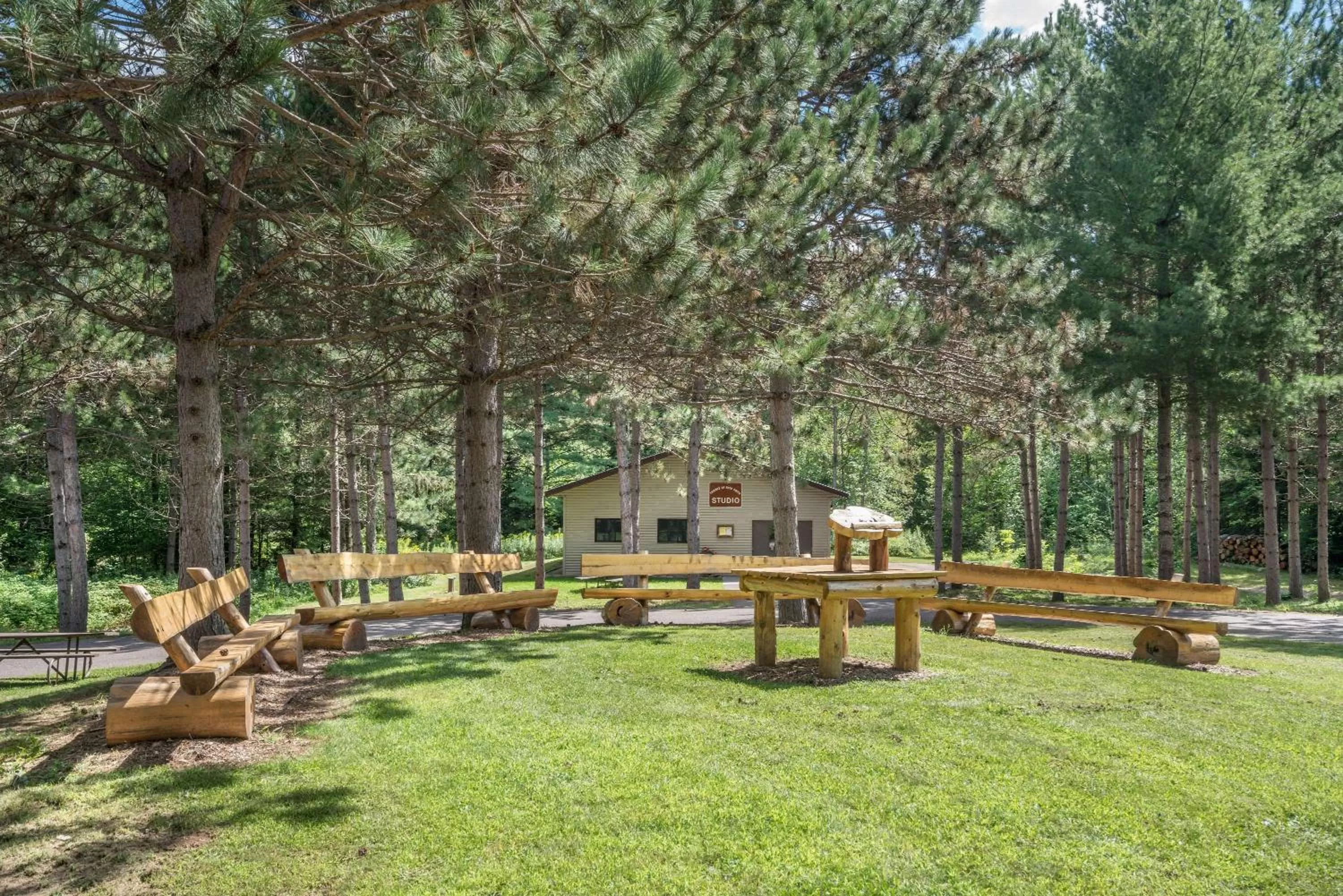 On site in Super 8 by Wyndham Phillips