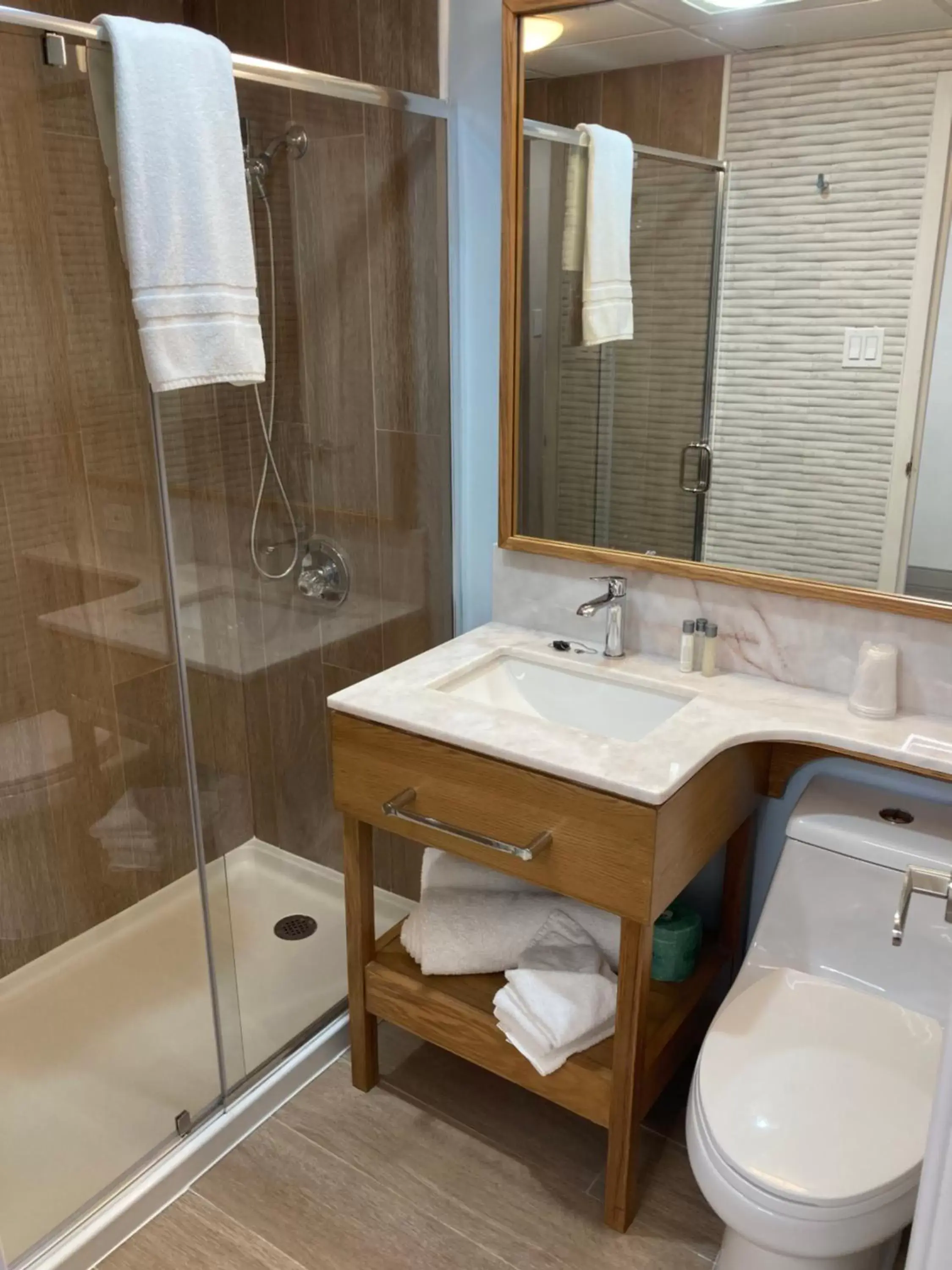 Bathroom in Split Rock Resort