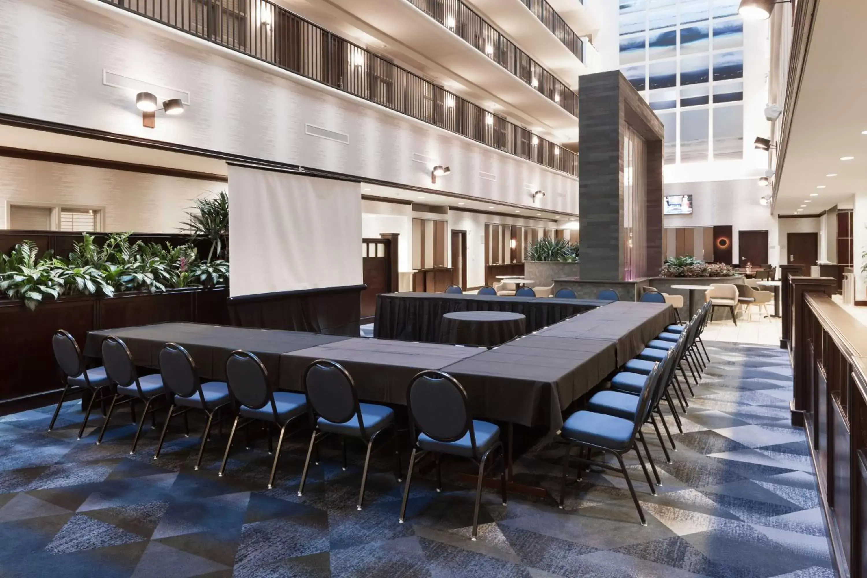 Meeting/conference room in Embassy Suites by Hilton Tampa Brandon