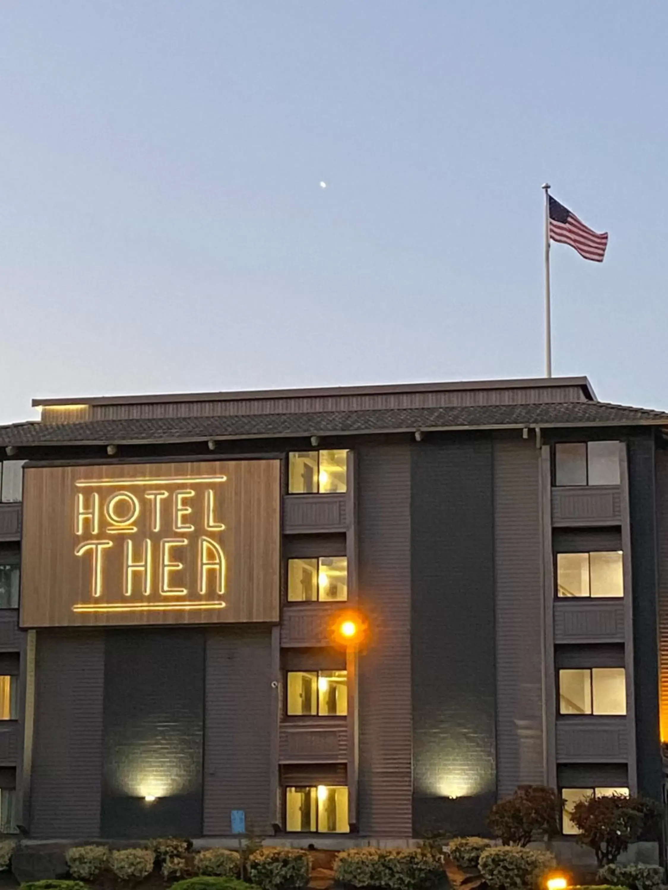 Property Building in Hotel Thea Tacoma, Ascend Hotel Collection