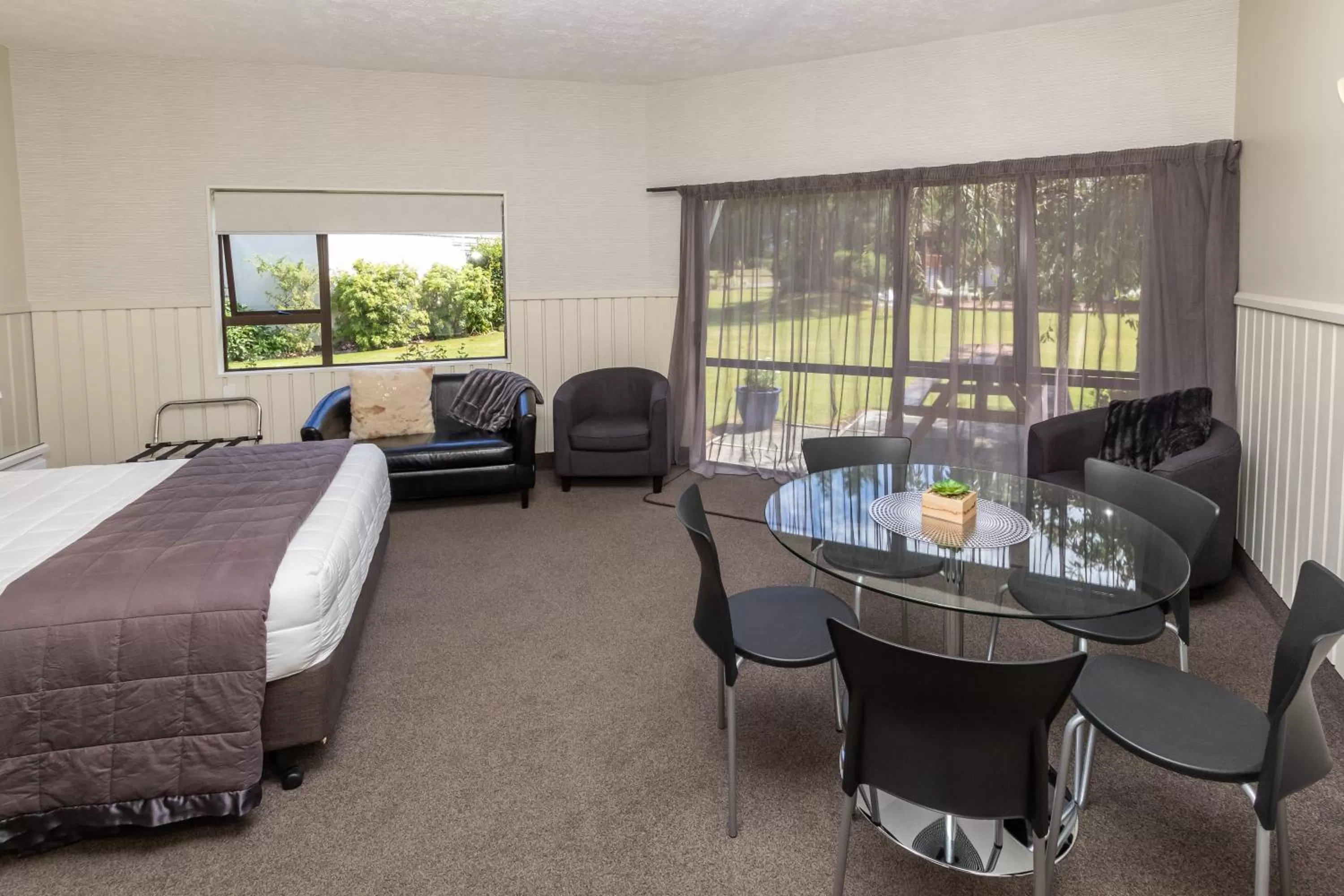 Photo of the whole room, Bed in ASURE Explorer Motel & Apartments