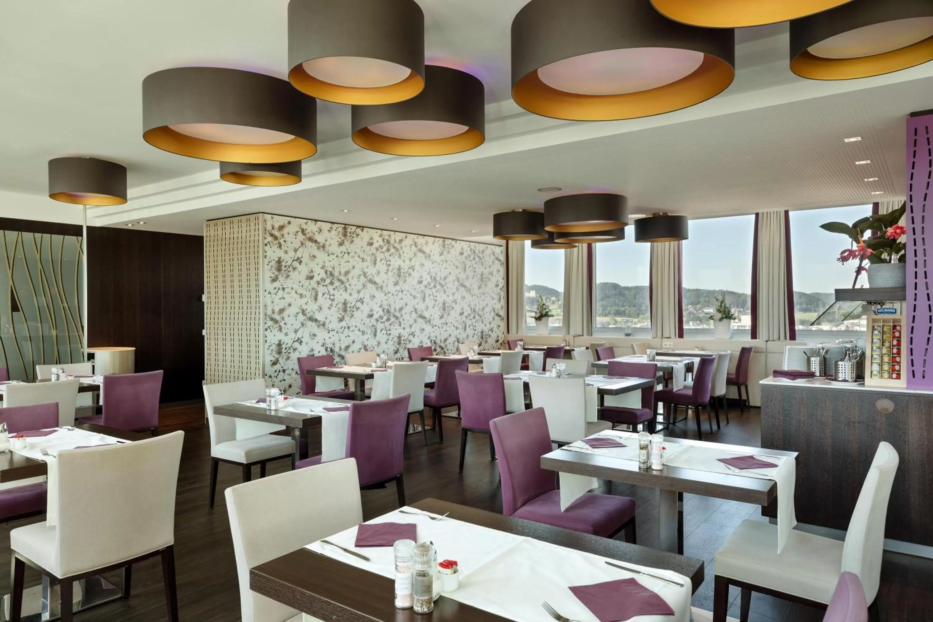 Restaurant/places to eat in Austria Trend Hotel Europa Salzburg