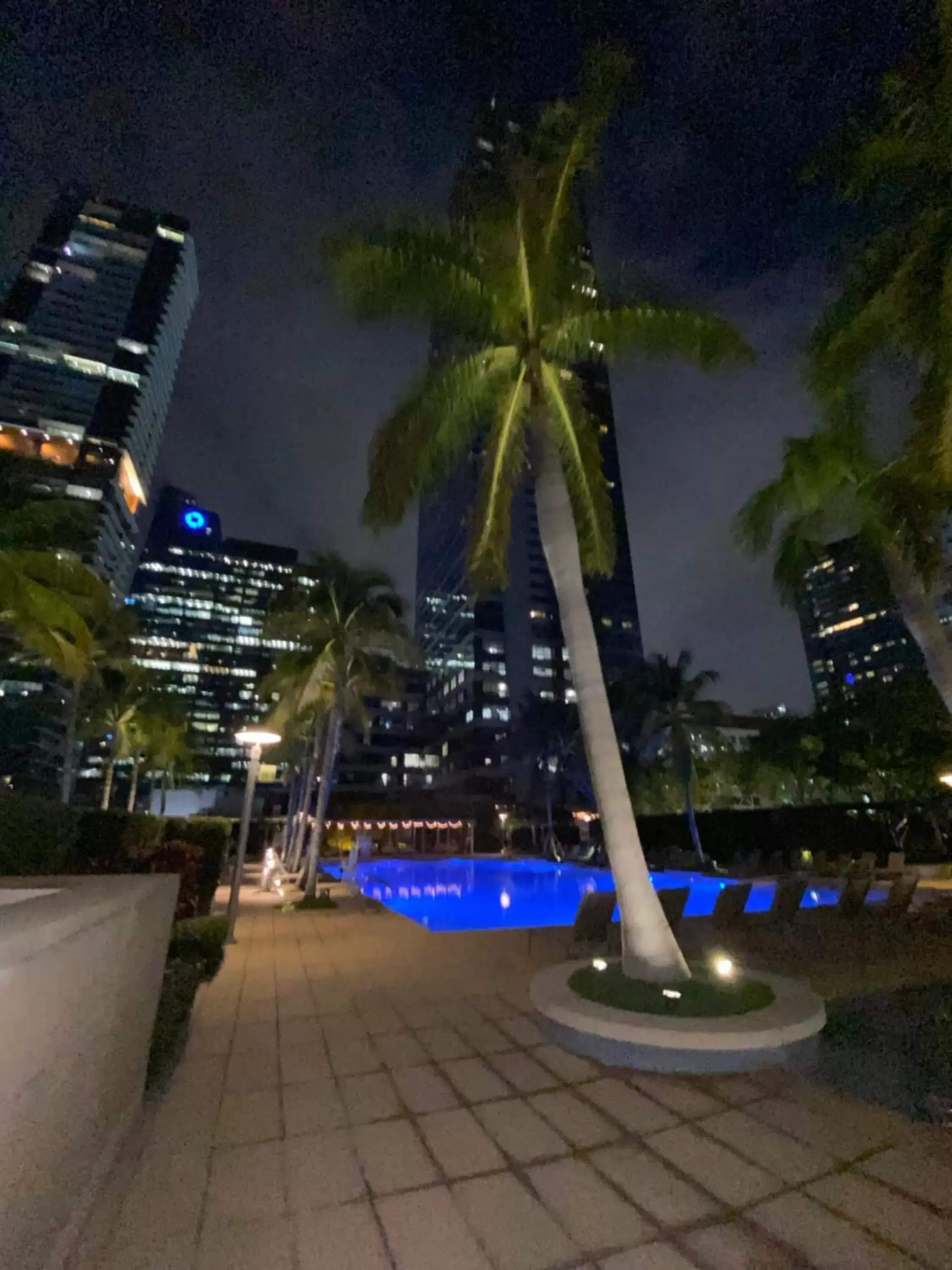 Night in Four Seasons Hotel Miami - Luxury Private Residences