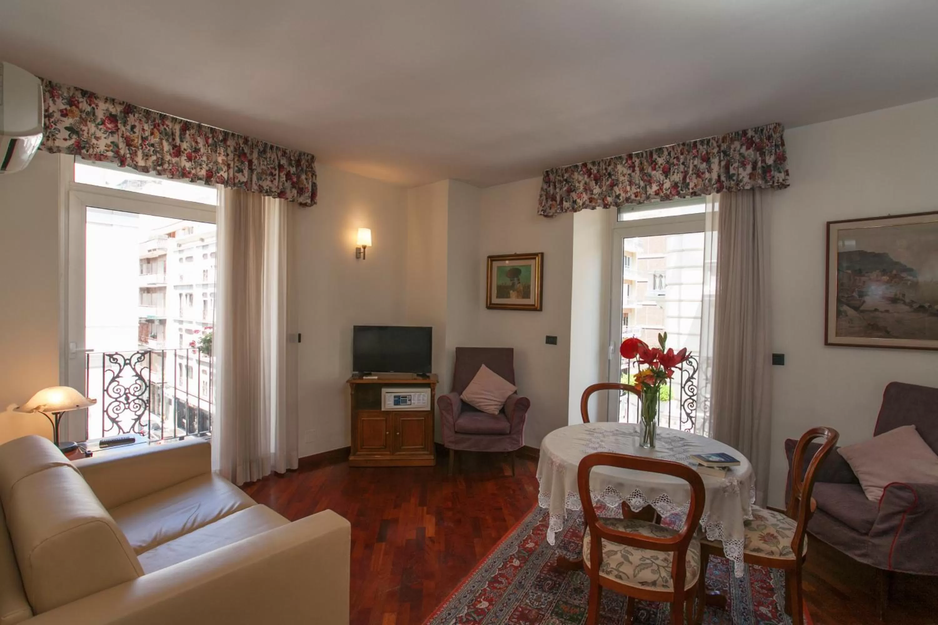 TV and multimedia in Zodiacus Residence