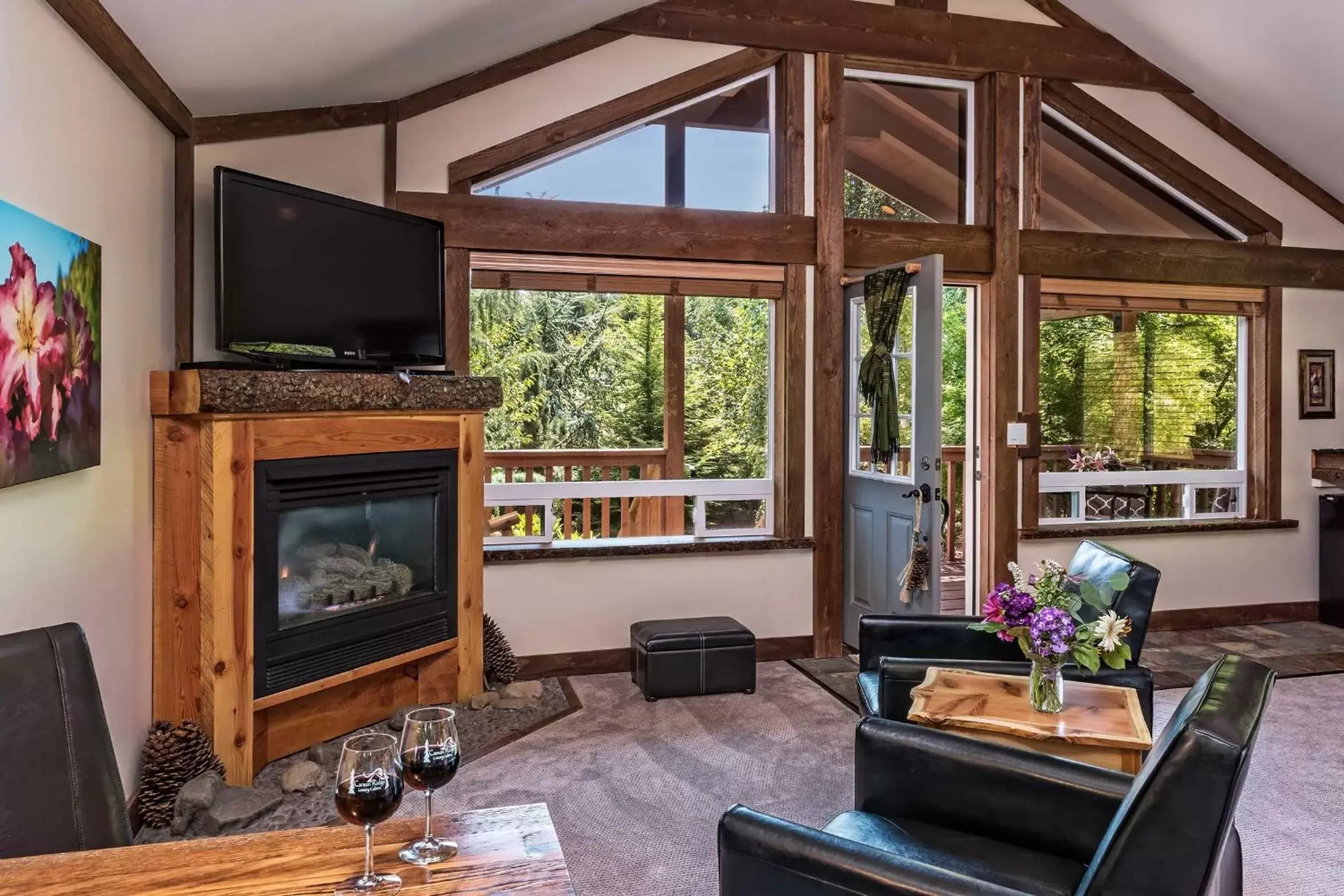 Seating Area in Carson Ridge Luxury Cabins