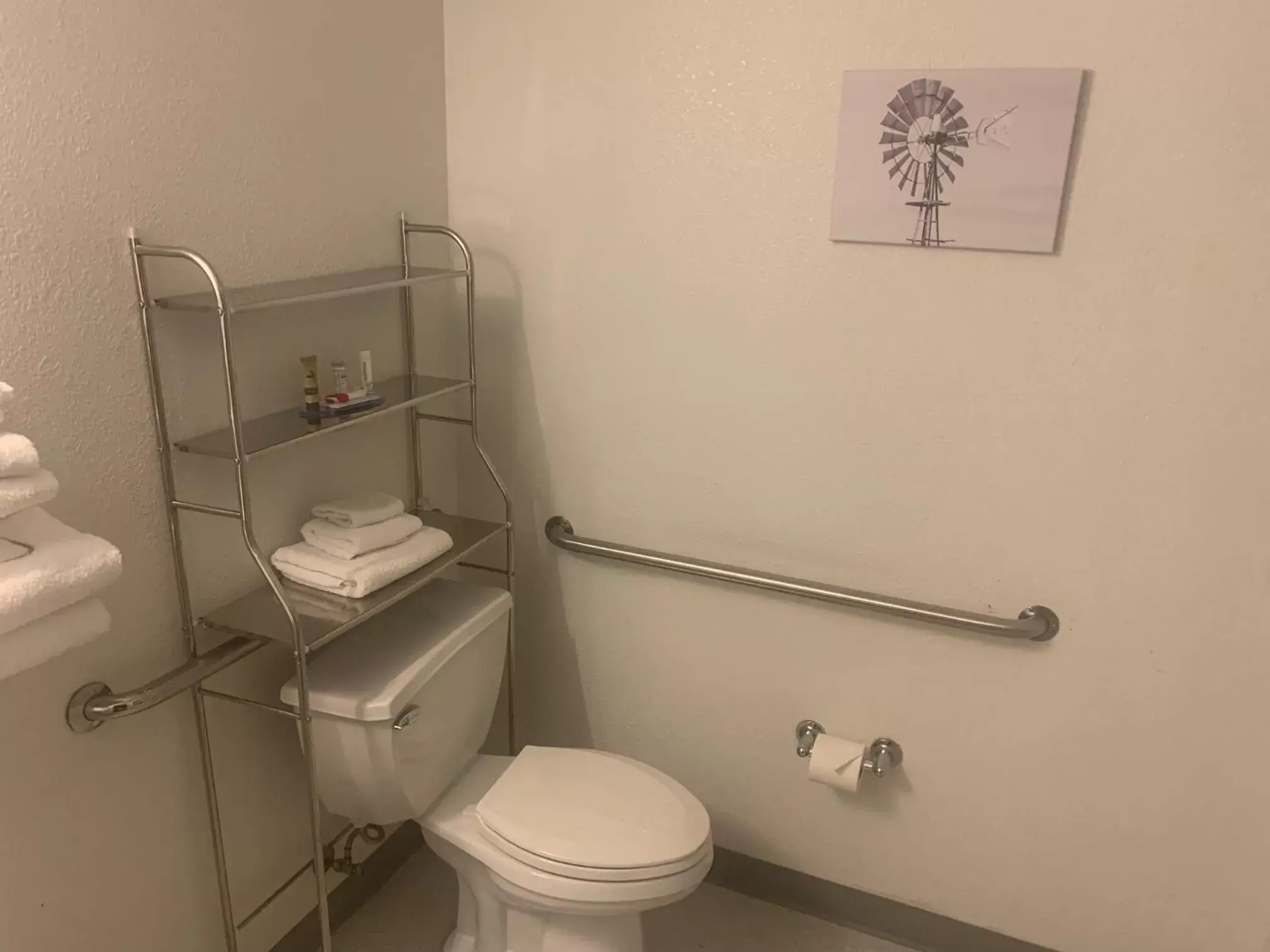 Bathroom in Quality Inn Yuba City-Marysville
