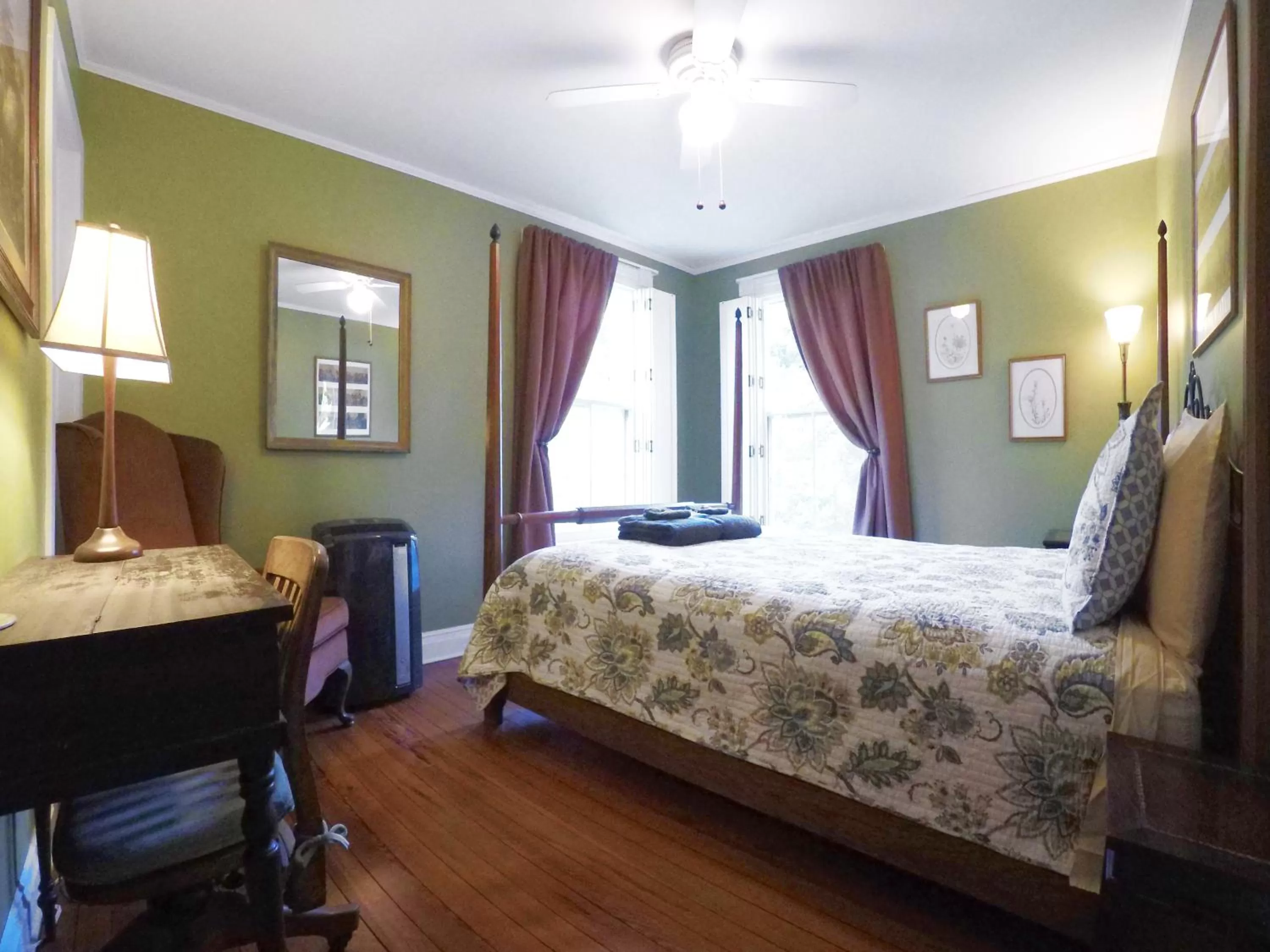 Bed in The Fox and Owl Inn